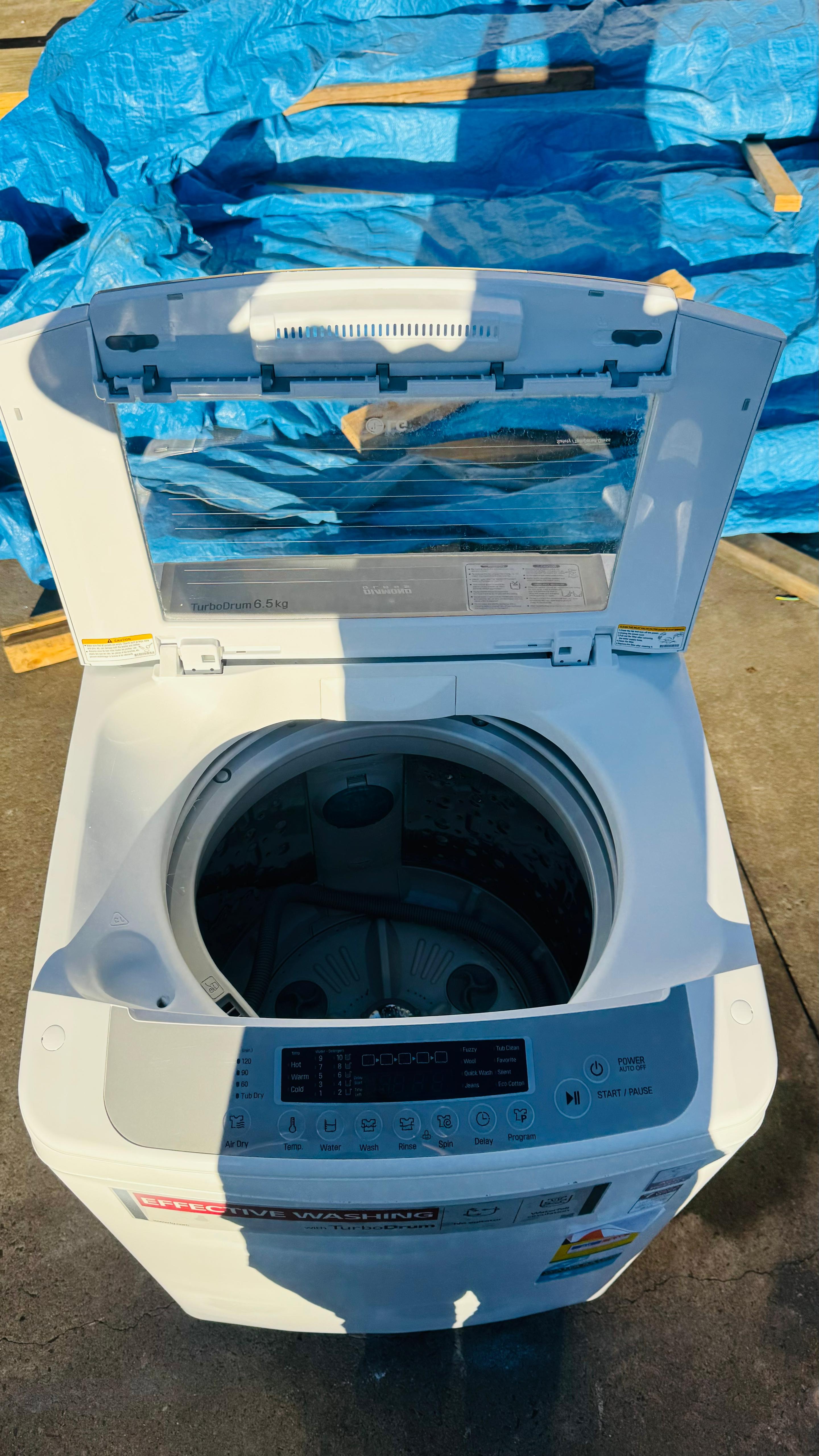 LG 6.5 KGS TOP LOADER WASHING MACHINE