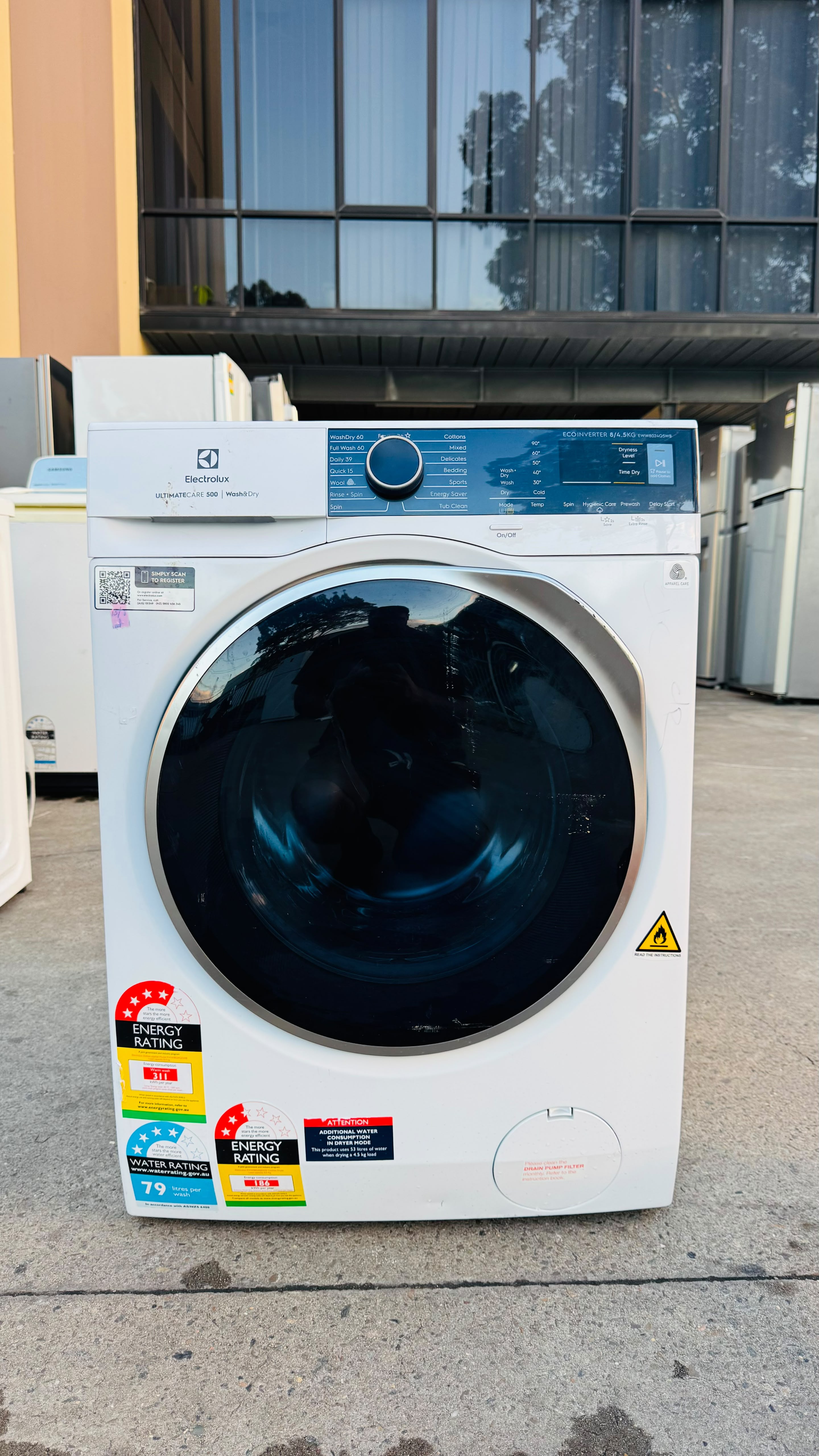 ELECTROLUX 8KGS FRONT LOADER WASHING MACHINE