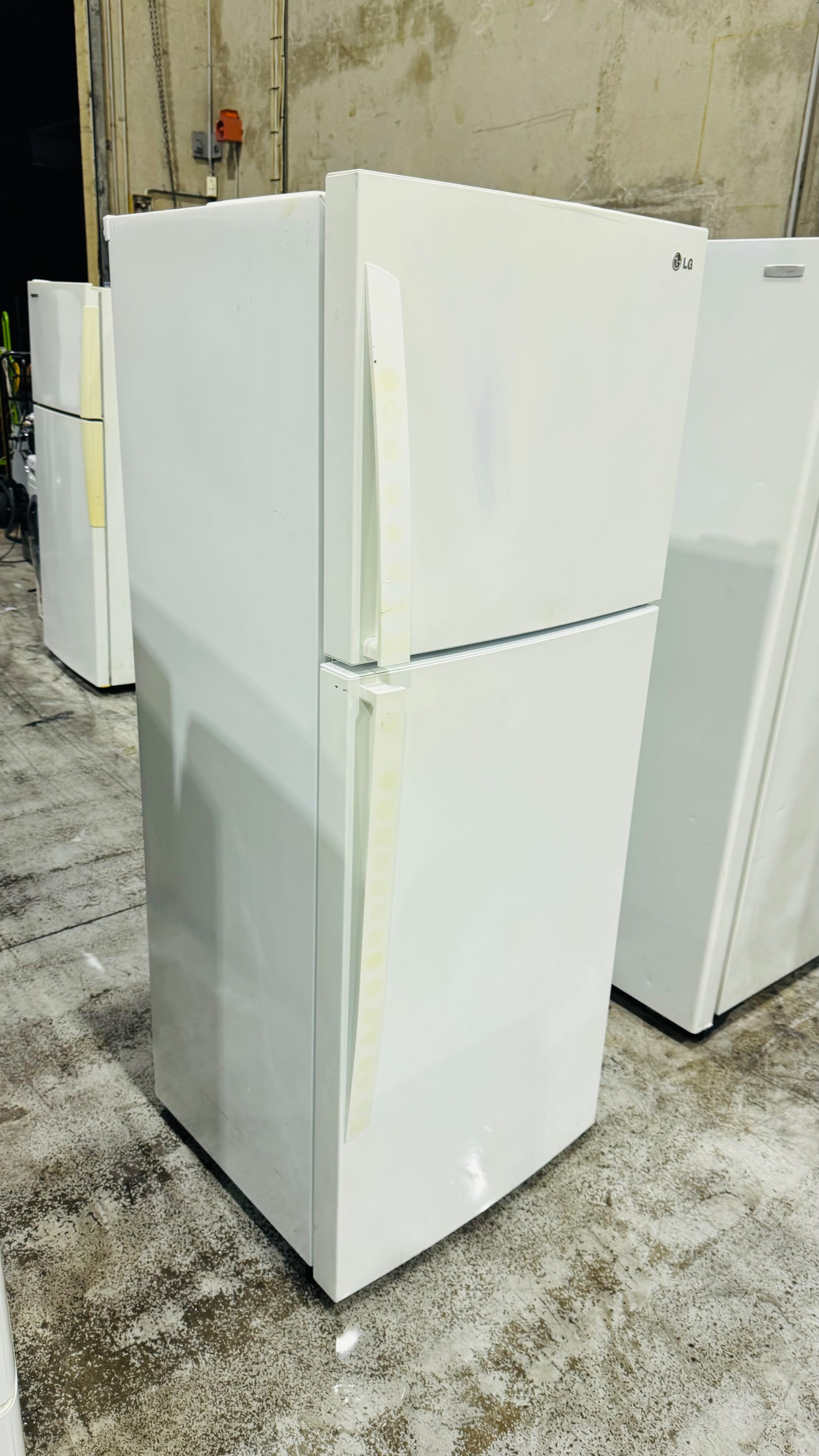 LG 407 LITRES FRIDGE FREEZER
