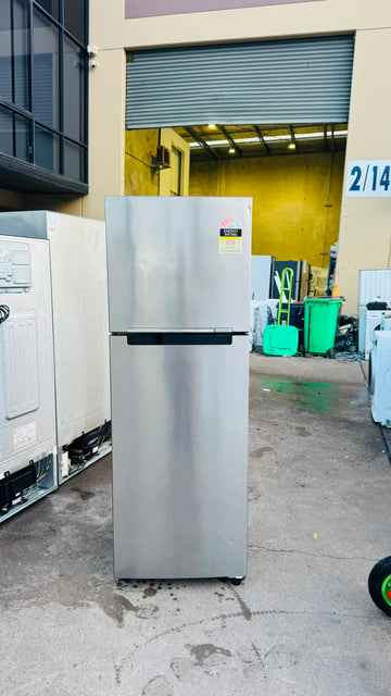 SAMSUNG 343 LITRES FRIDGE FREEZER
