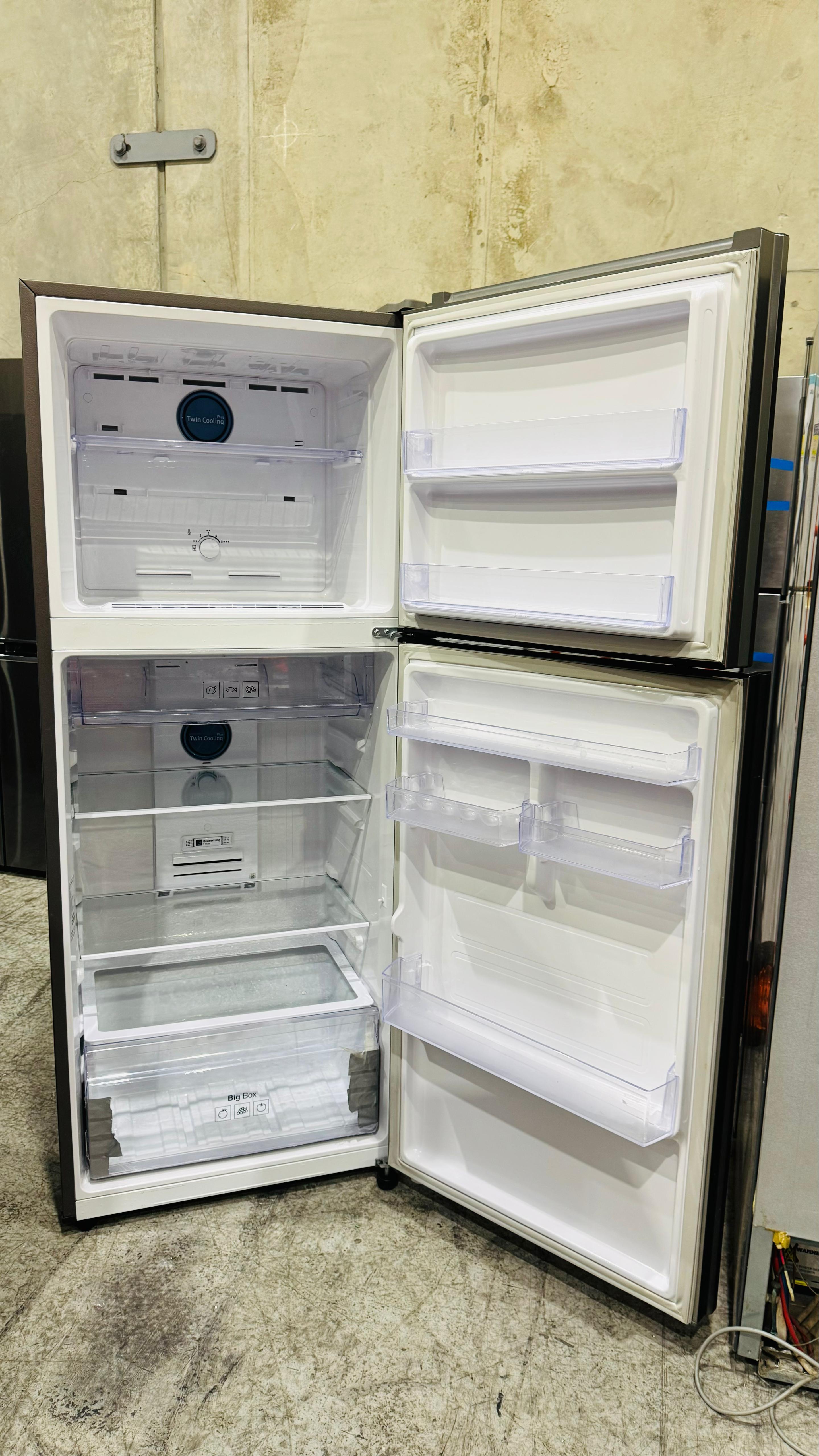 SAMSUNG 400 LITRES FRIDGE FREEZER