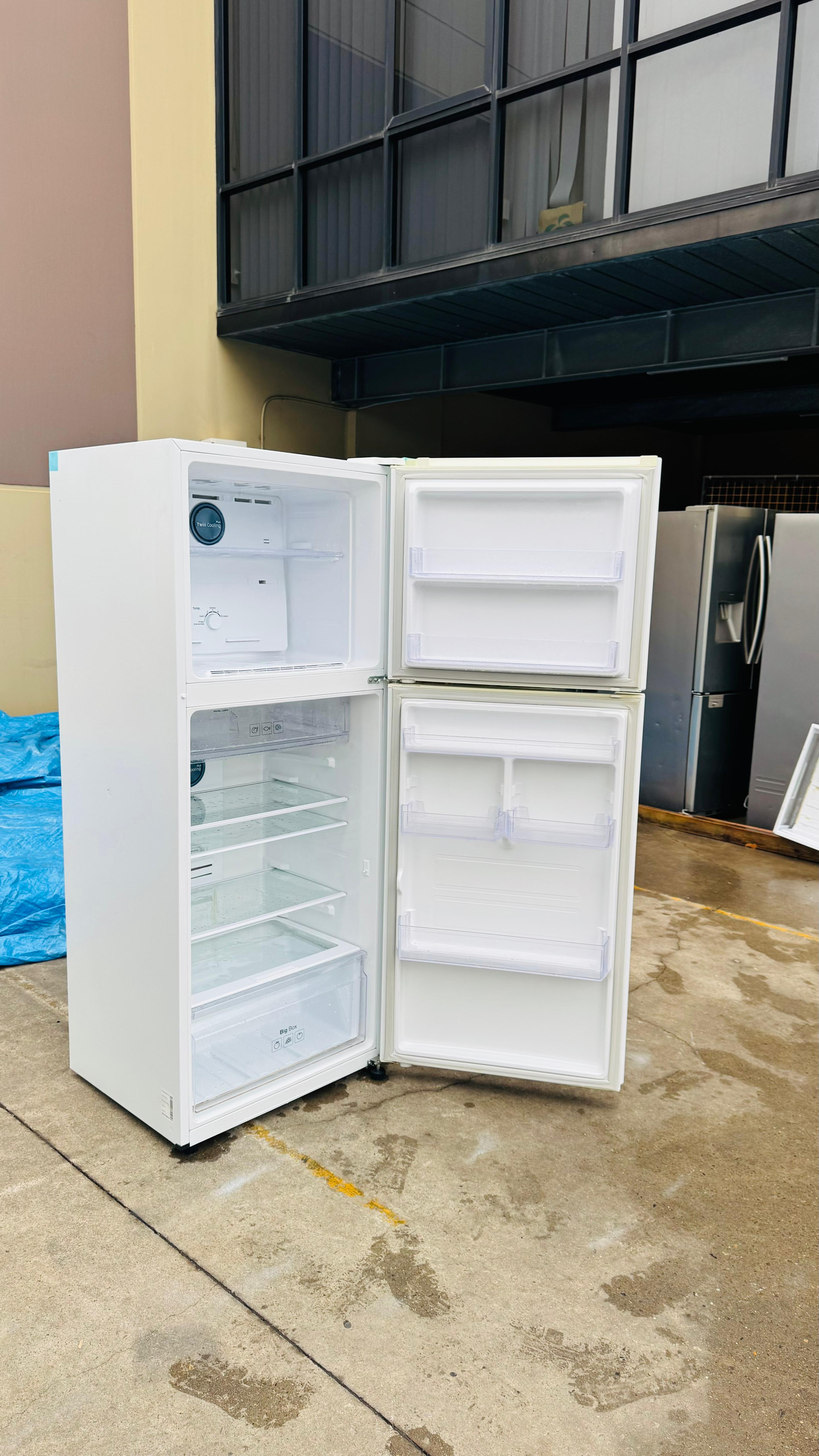 SAMSUNG 400 LITRES FRIDGE FREEZER