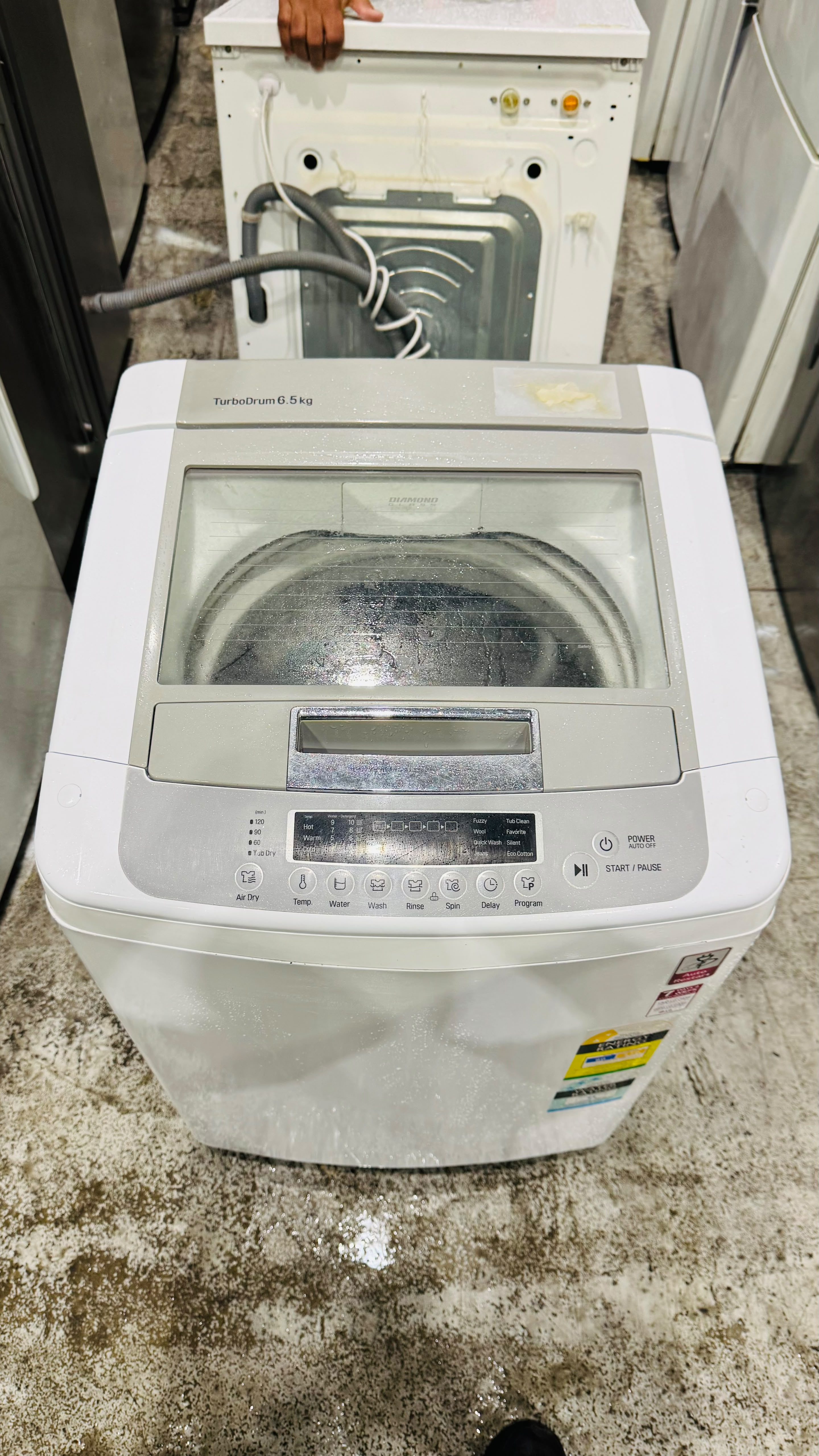 LG 6.5KGS TOP LOADER WASHING MACHINE