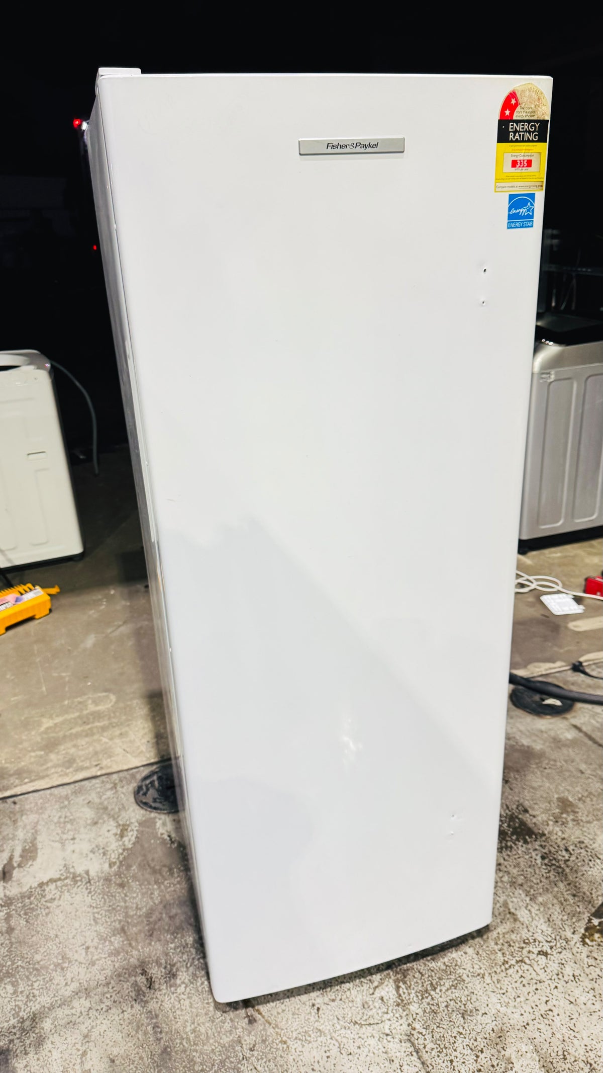 FISHER AND PAYKEL 451 LITRES FRIDGE ONLY