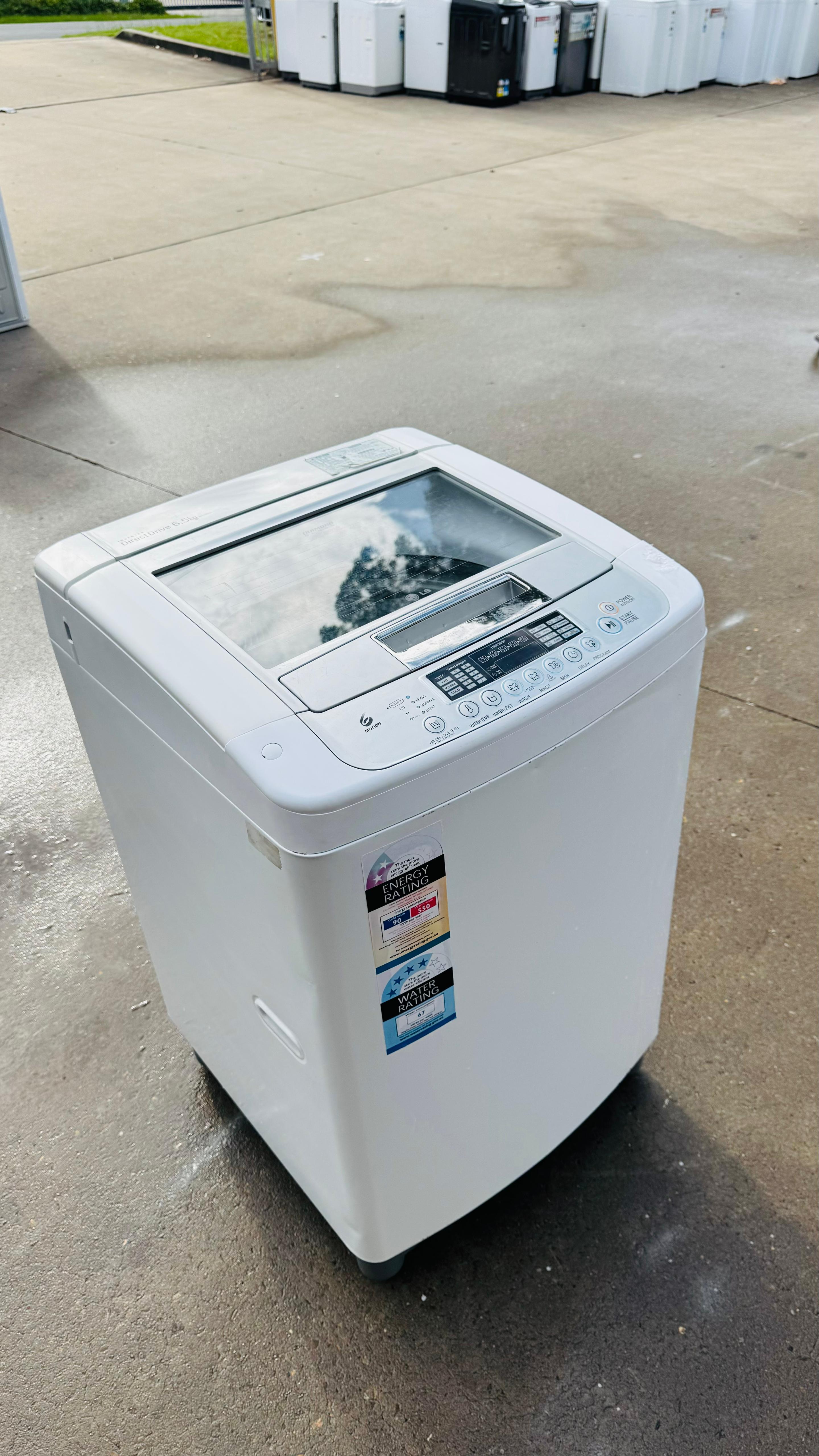 LG 6.5 KGS TOP LOADER WASHING MACHINE