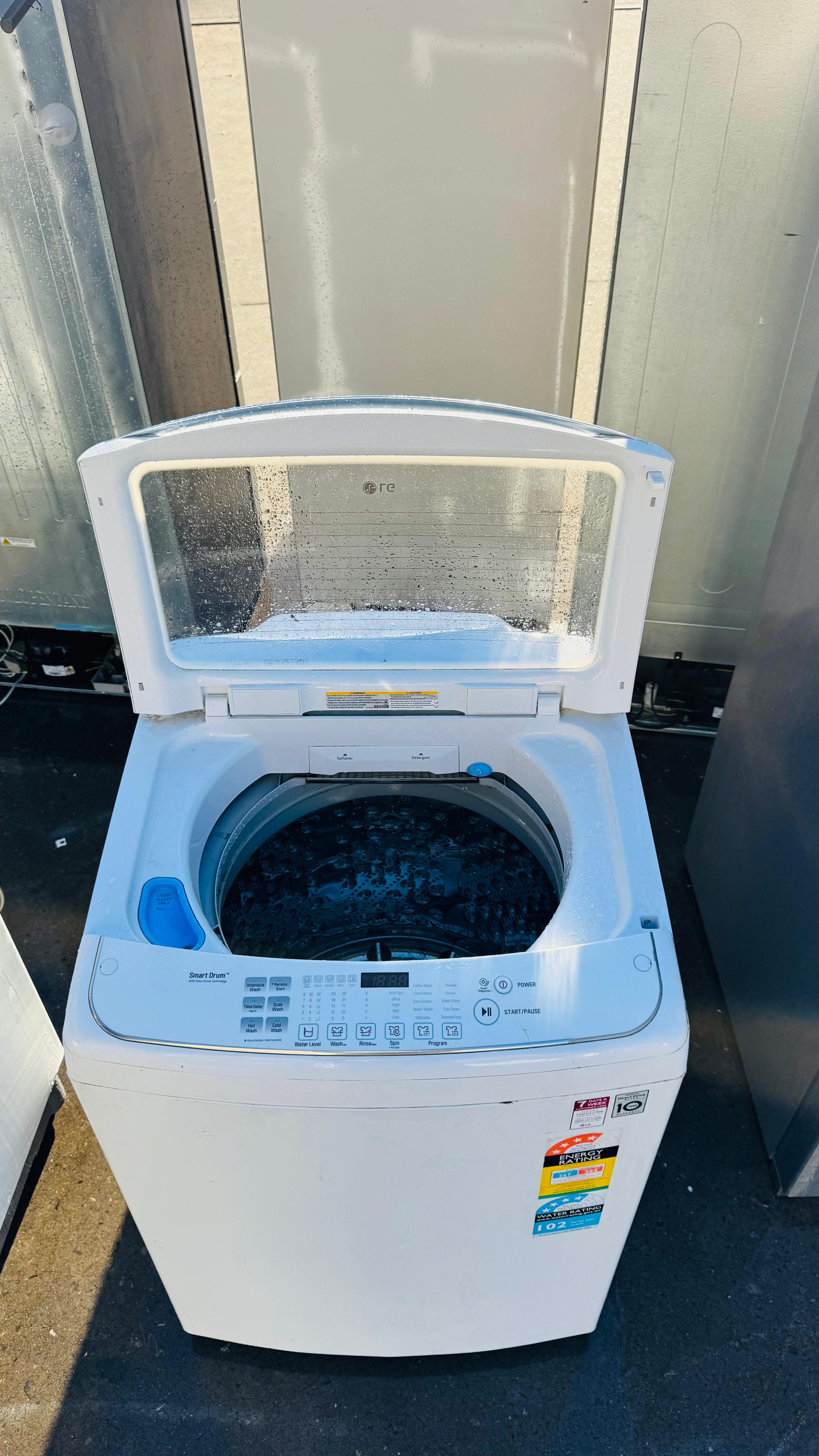 LG 10KGS TOP LOADER WASHING MACHINE