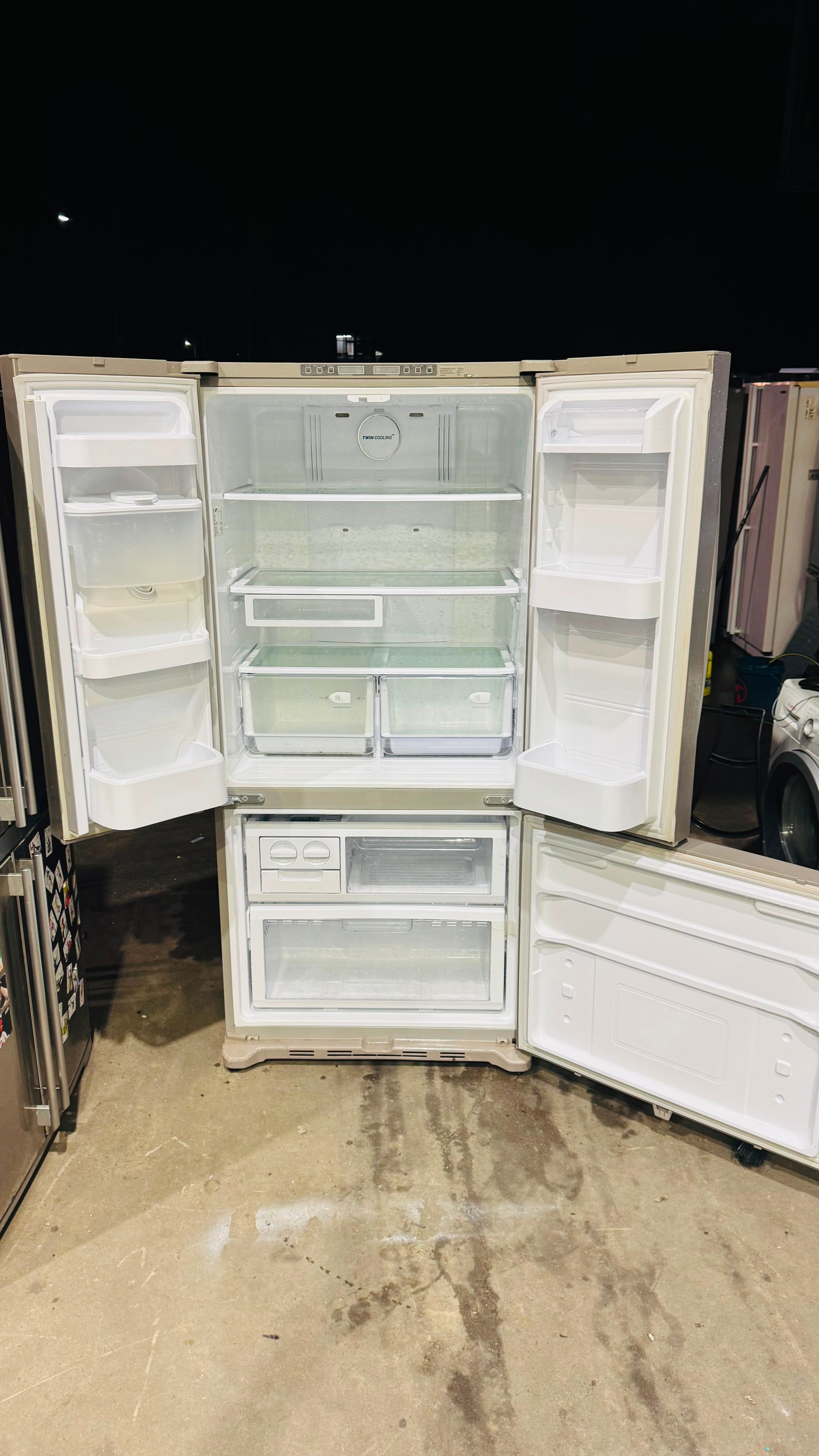 SAMSUNG FRENCH DOOR 527 LITRES FRIDGE FREEZER