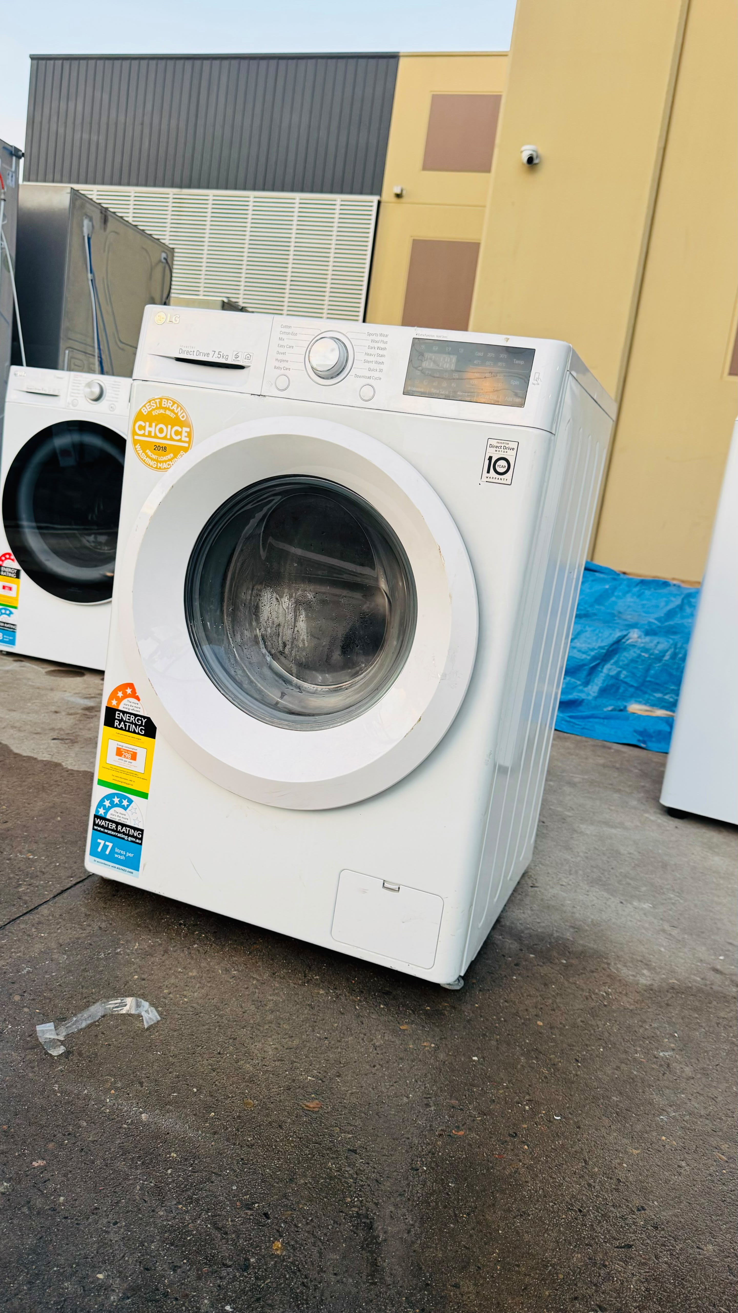 LG 7.5KGS FRONT LOADER WASHING MACHINE
