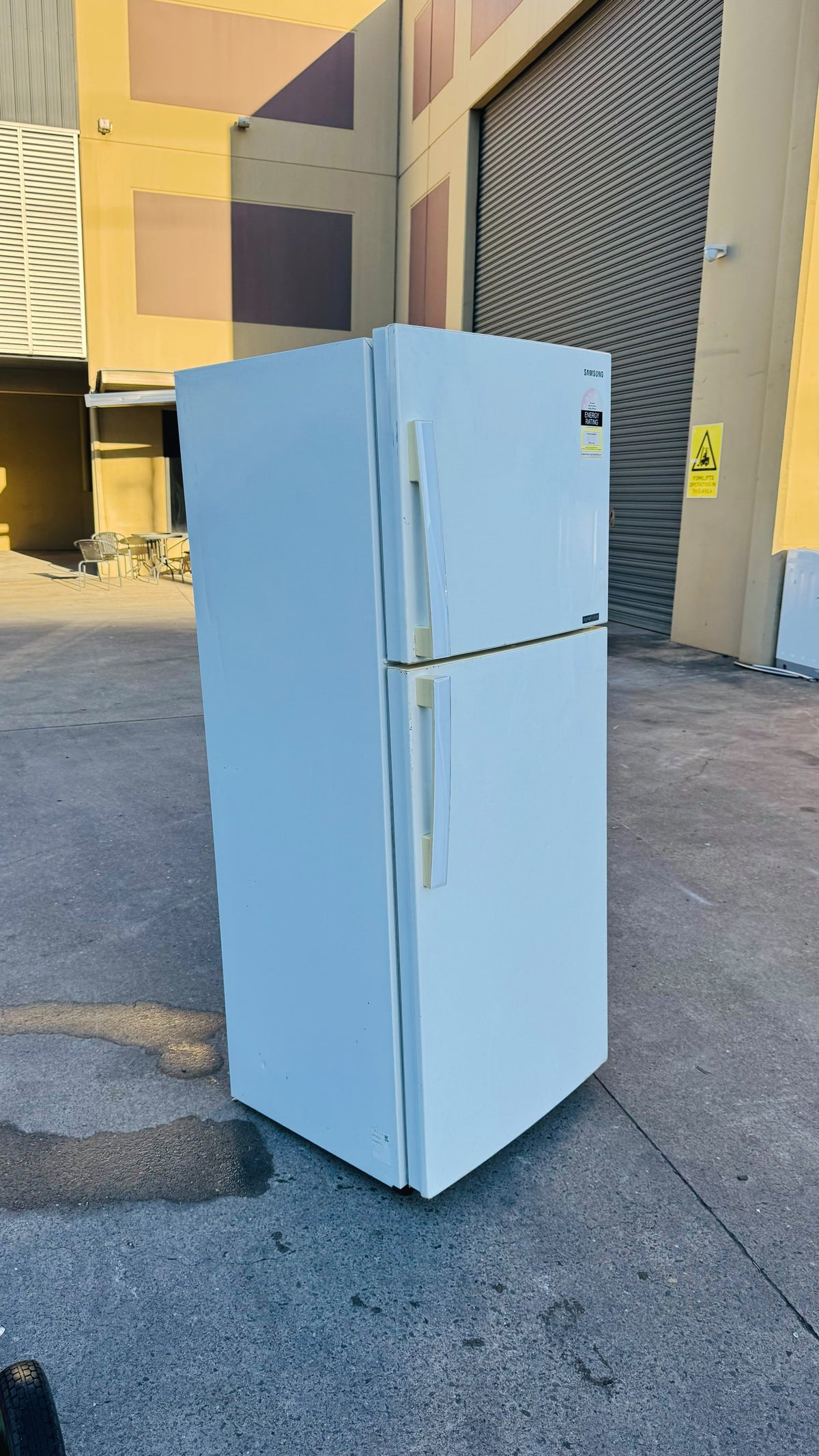 SAMSUNG 393 LITRES FRIDGE FREEZER