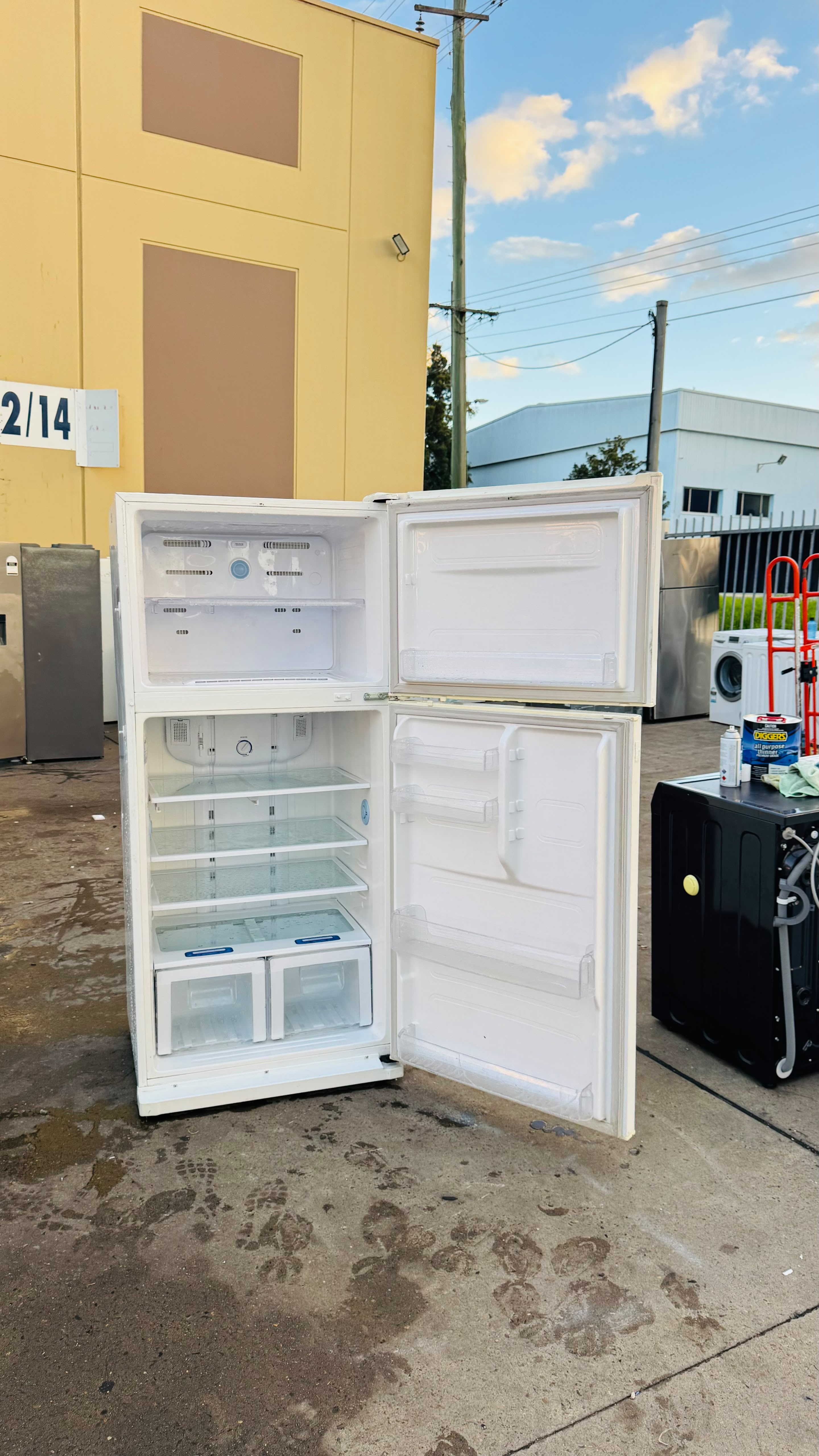 SAMSUNG 512 LITRES FRIDGE FREEZER