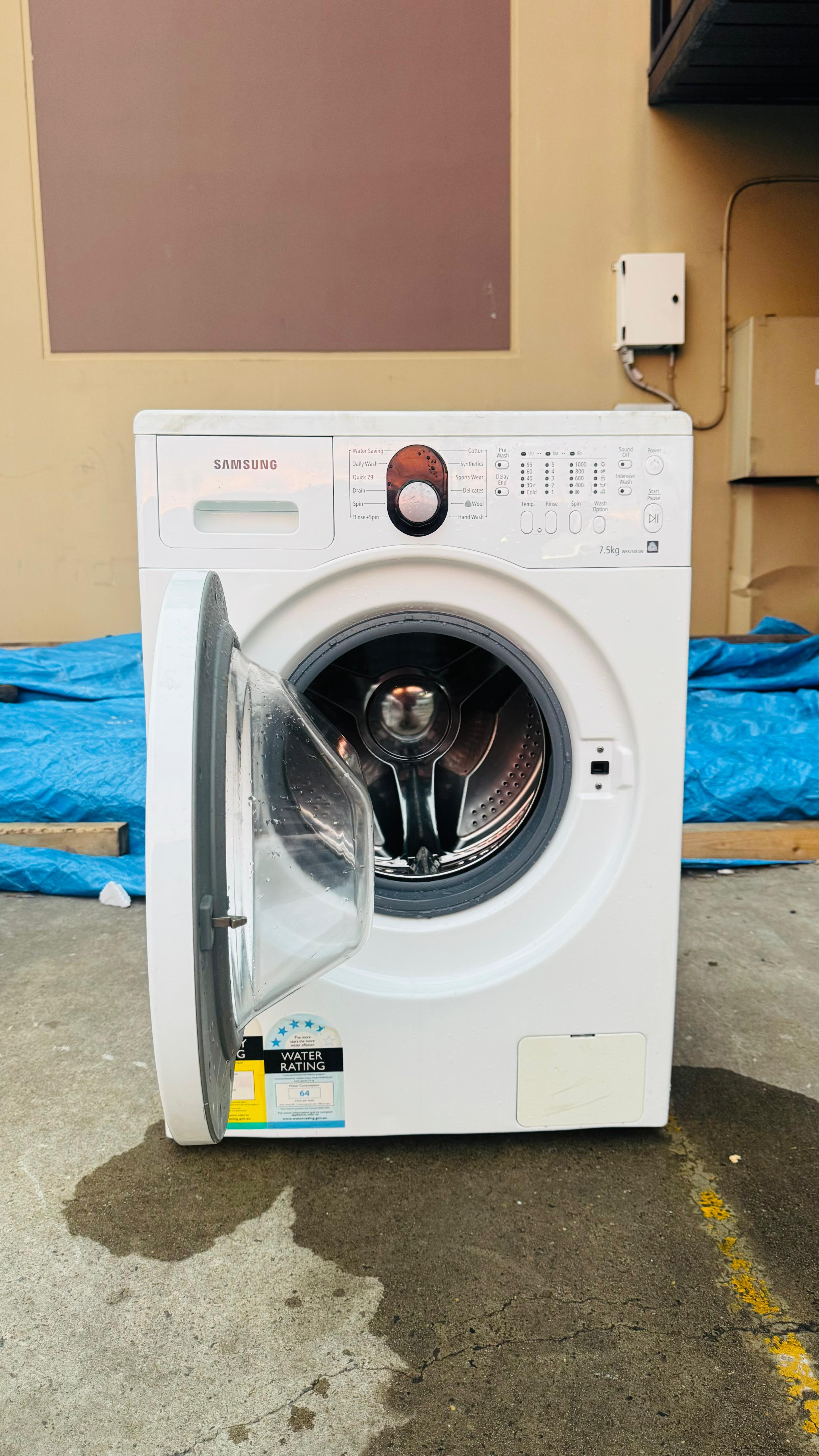 SAMSUNG 7.5KGS FRONT LOADER WASHING MACHINE