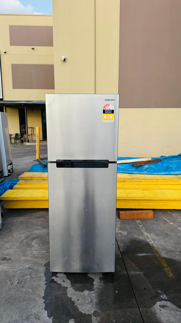SAMSUNG 320 LITRES FRIDGE FREEZER