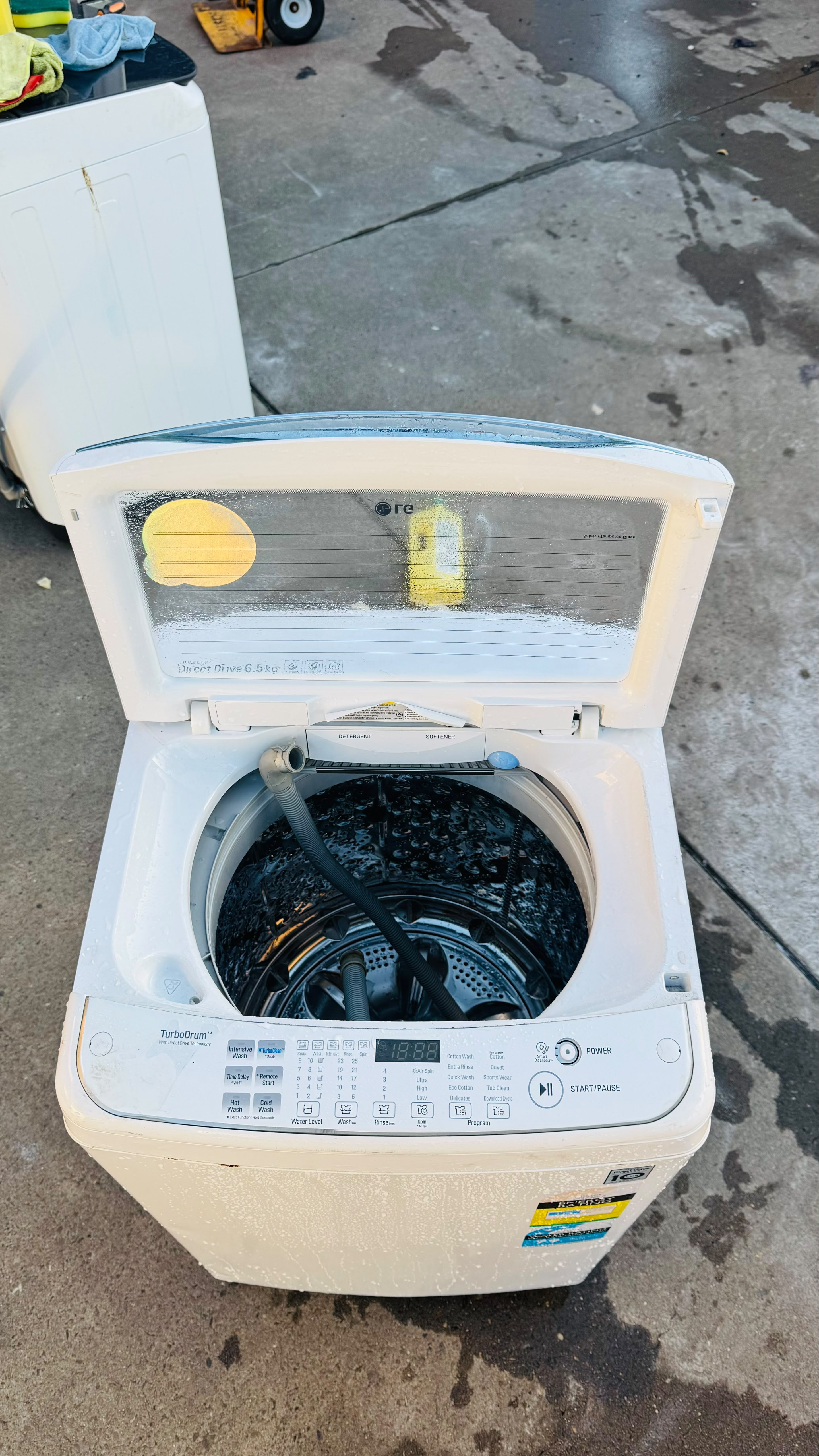 LG 6.5KGS TOP LOADER WASHING MACHINE