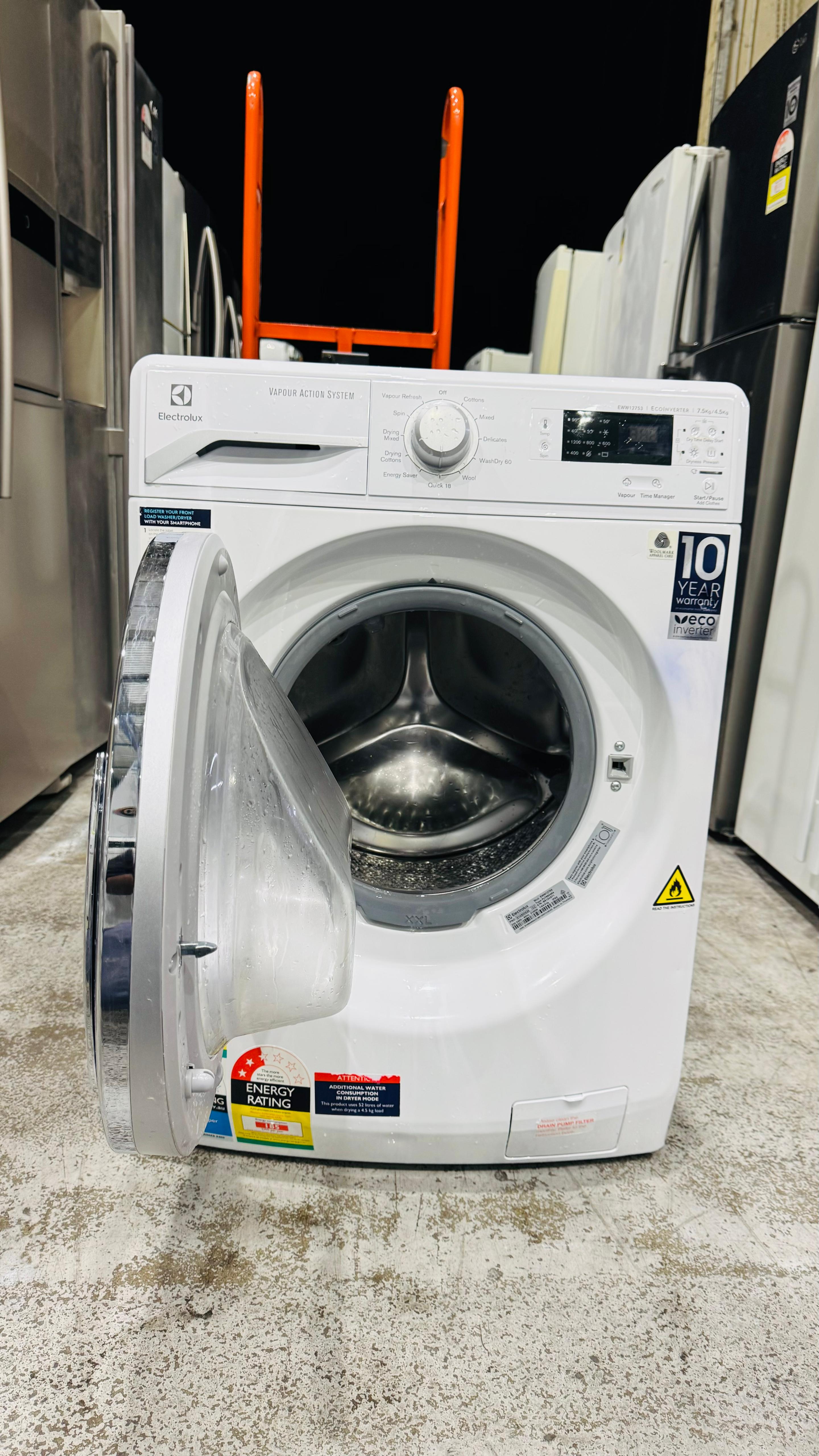 ELECTROLUX 7.5KGS FRONT LOADER WASHING MACHINE