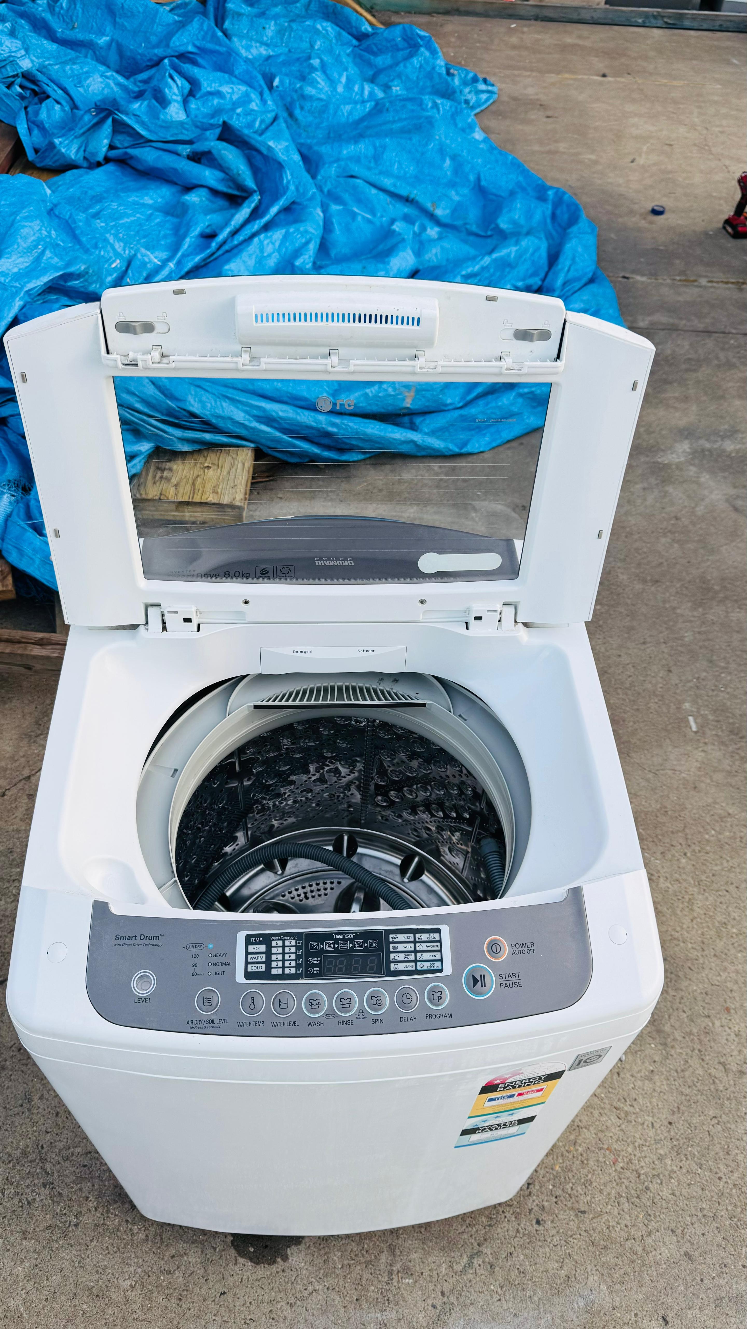 LG 8 KGS TOP LOADER WASHING MACHINE