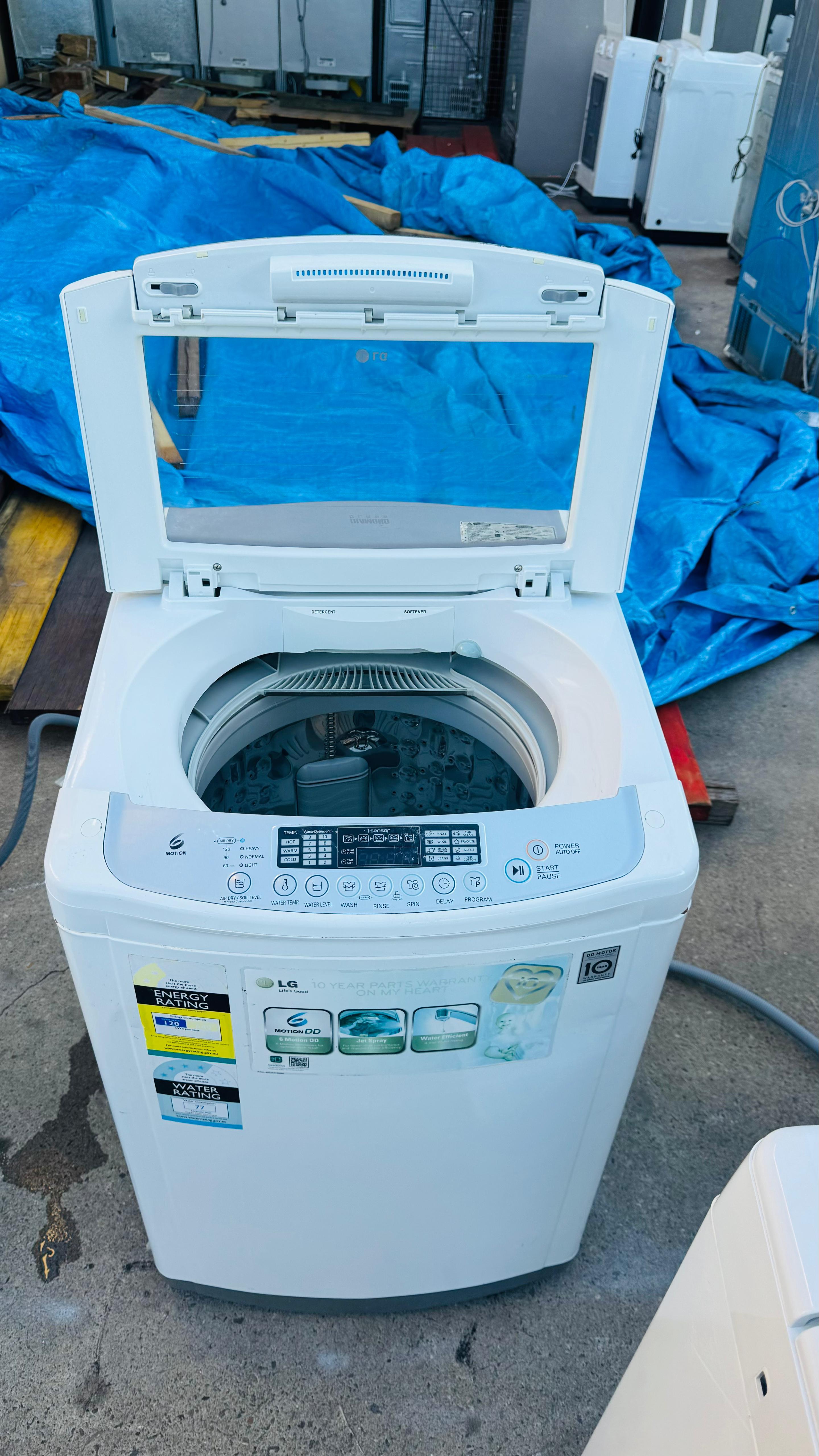 LG 7.5 KGS TOP LOADER WASHING MACHINE