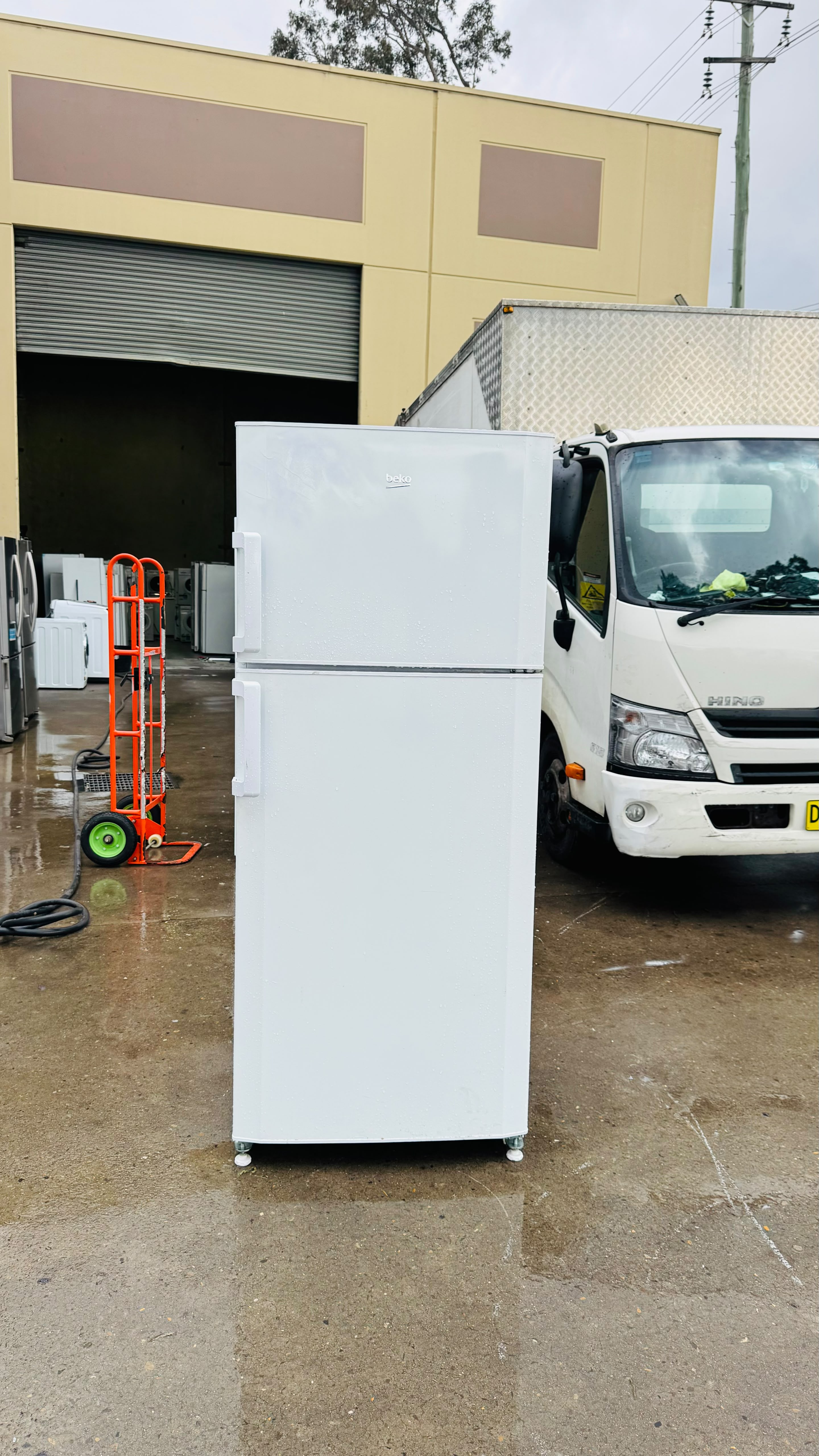 BEKO 415 LITRES FRIDGE FREEZER