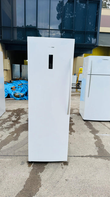 HISENSE 280 LITRES FRIDGE ONLY