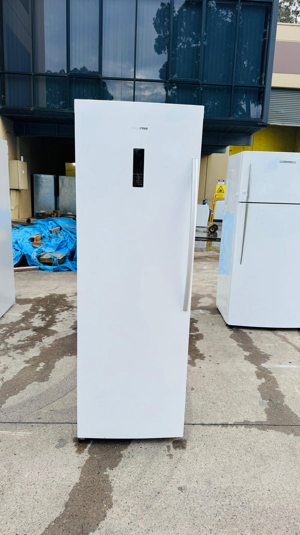 HISENSE 280 LITRES FRIDGE ONLY