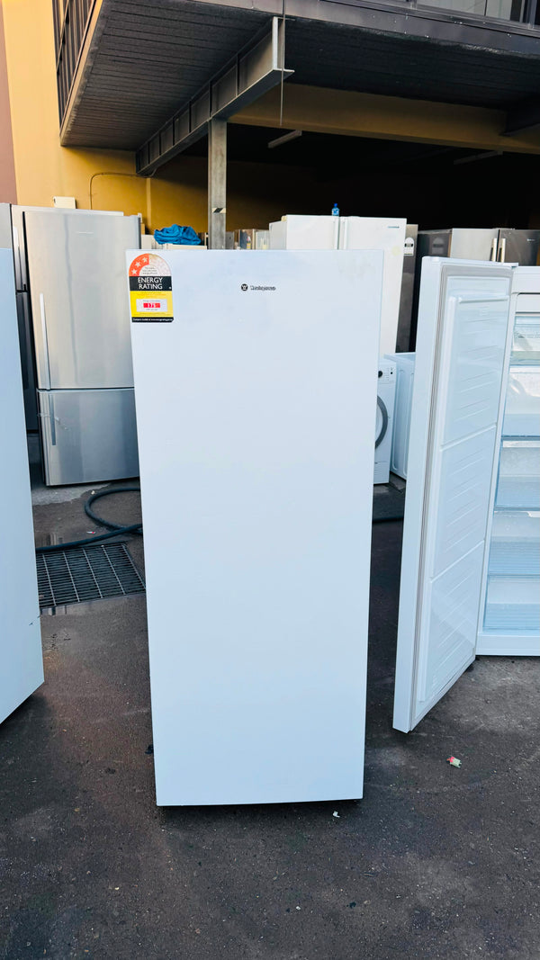 WESTINGHOUSE 242 LITRES FRIDGE FREEZER