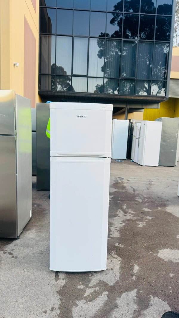 BEKO 245 LITRES FRIDGE FREEZER
