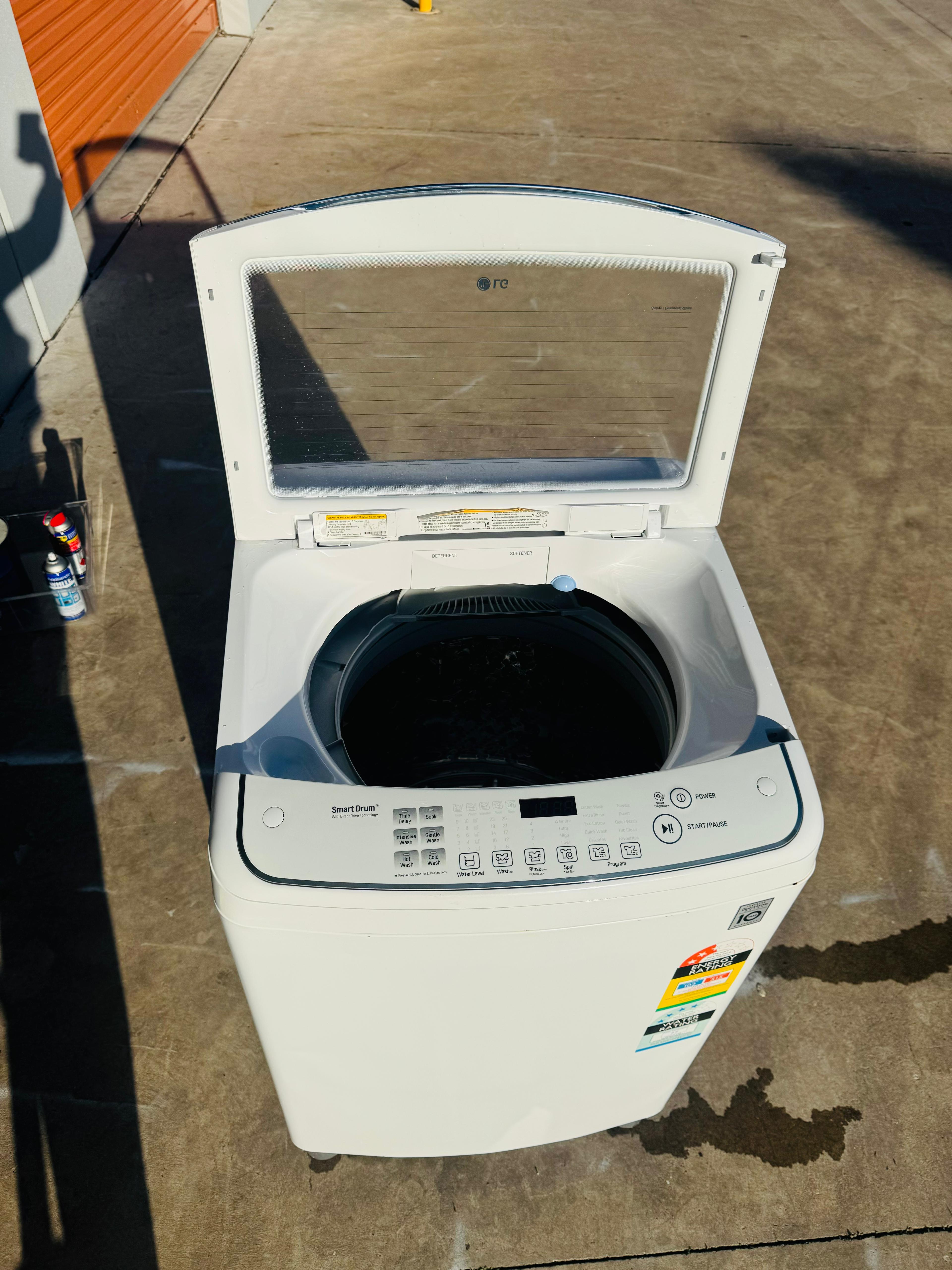 LG 7.5 KGS TOP LOADER WASHING MACHINE ✅