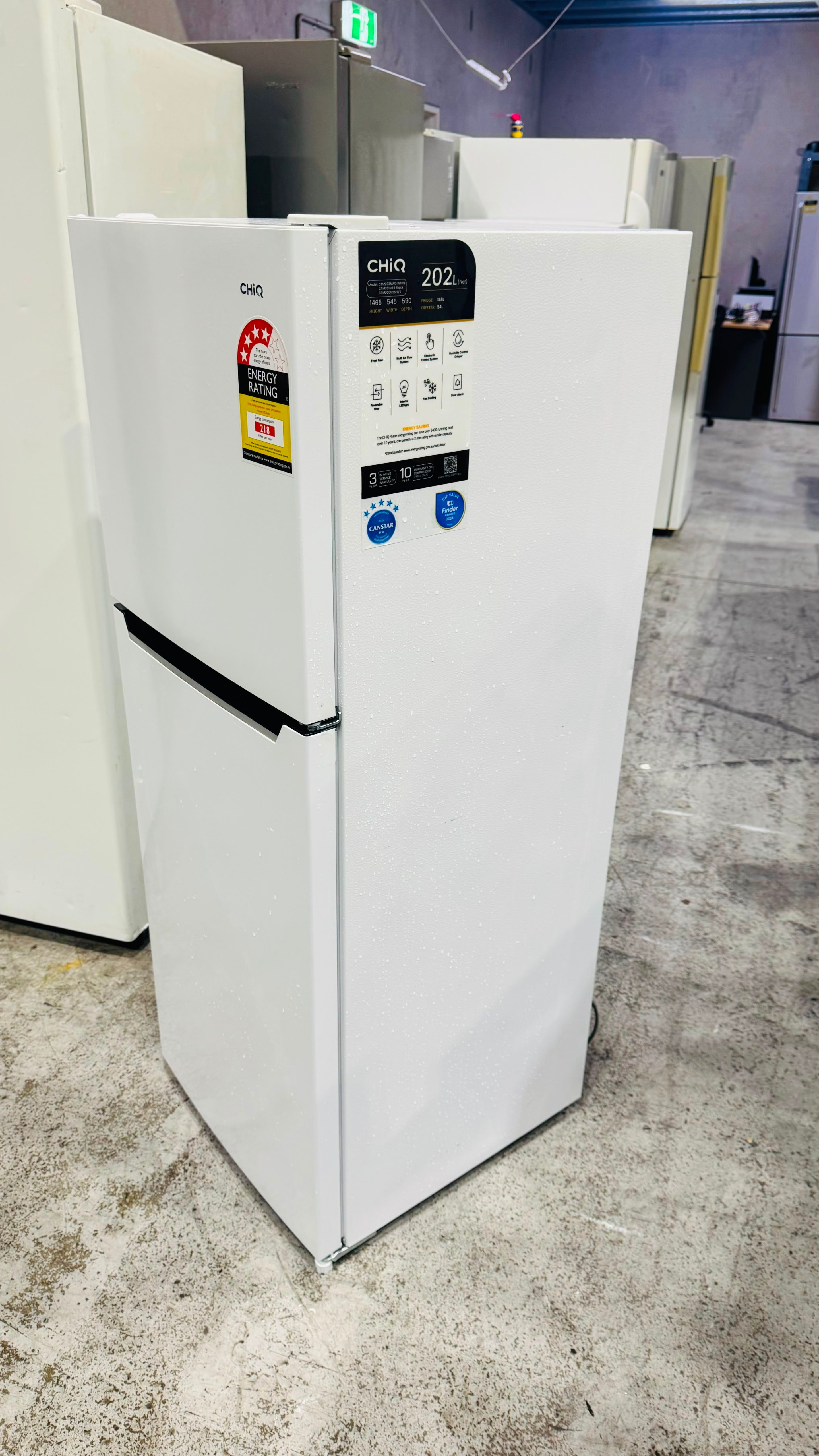 CHIQ 202 LITRES FRIDGE FREEZER