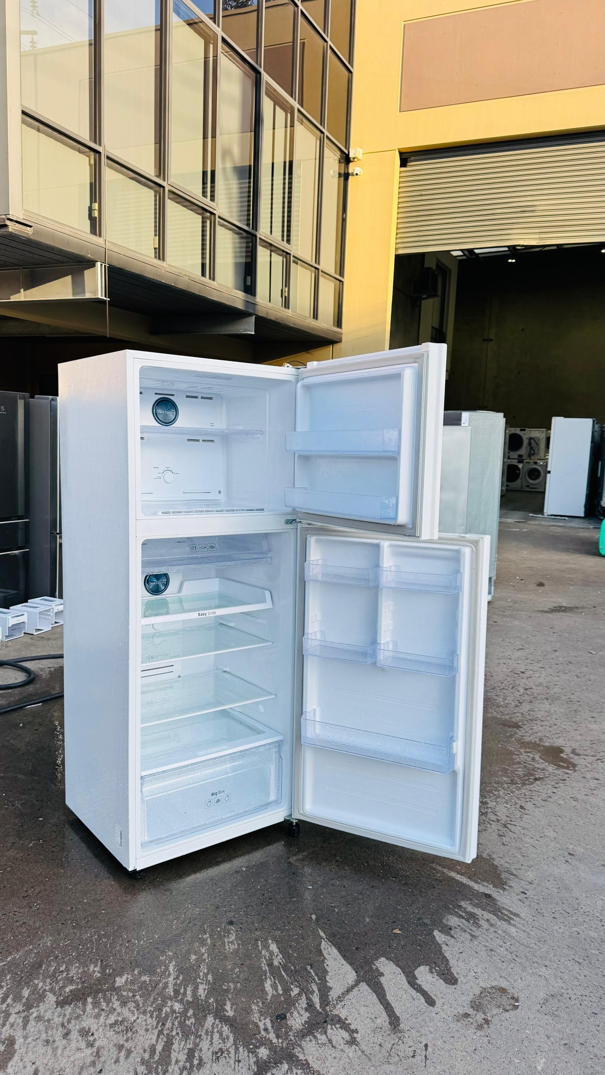 SAMSUNG 471 LITRES FRIDGE FREEZER