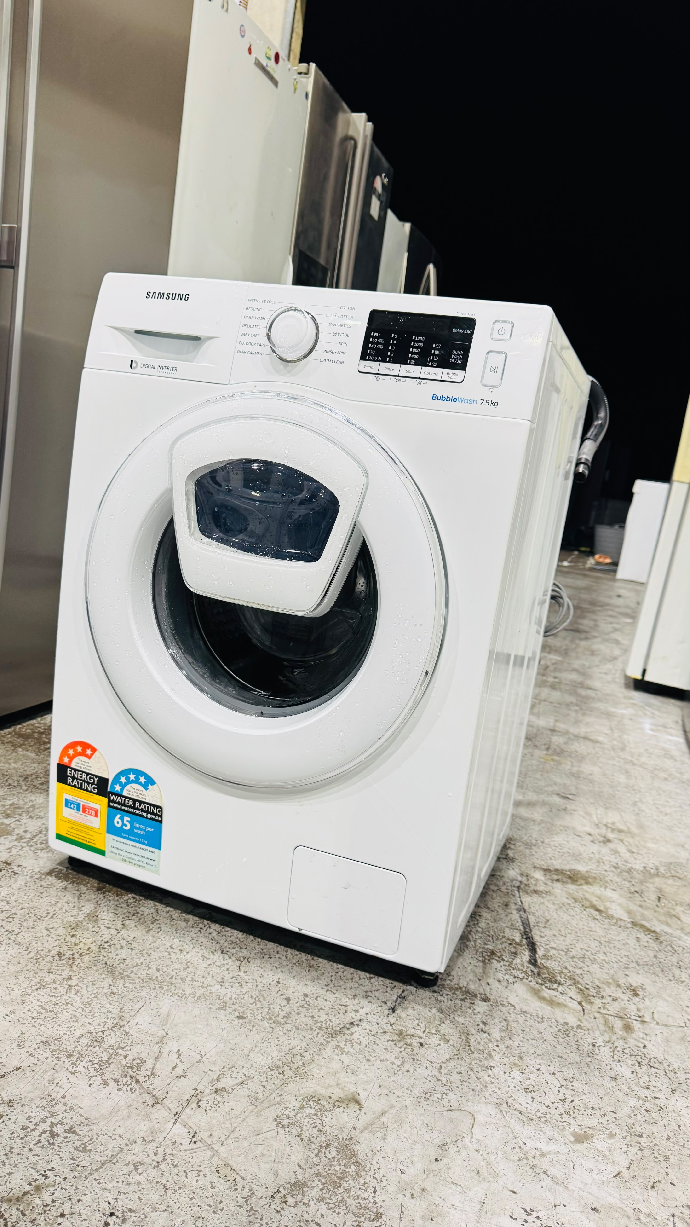 SAMSUNG 7.5KGS FRONT LOADER WASHING MACHINE