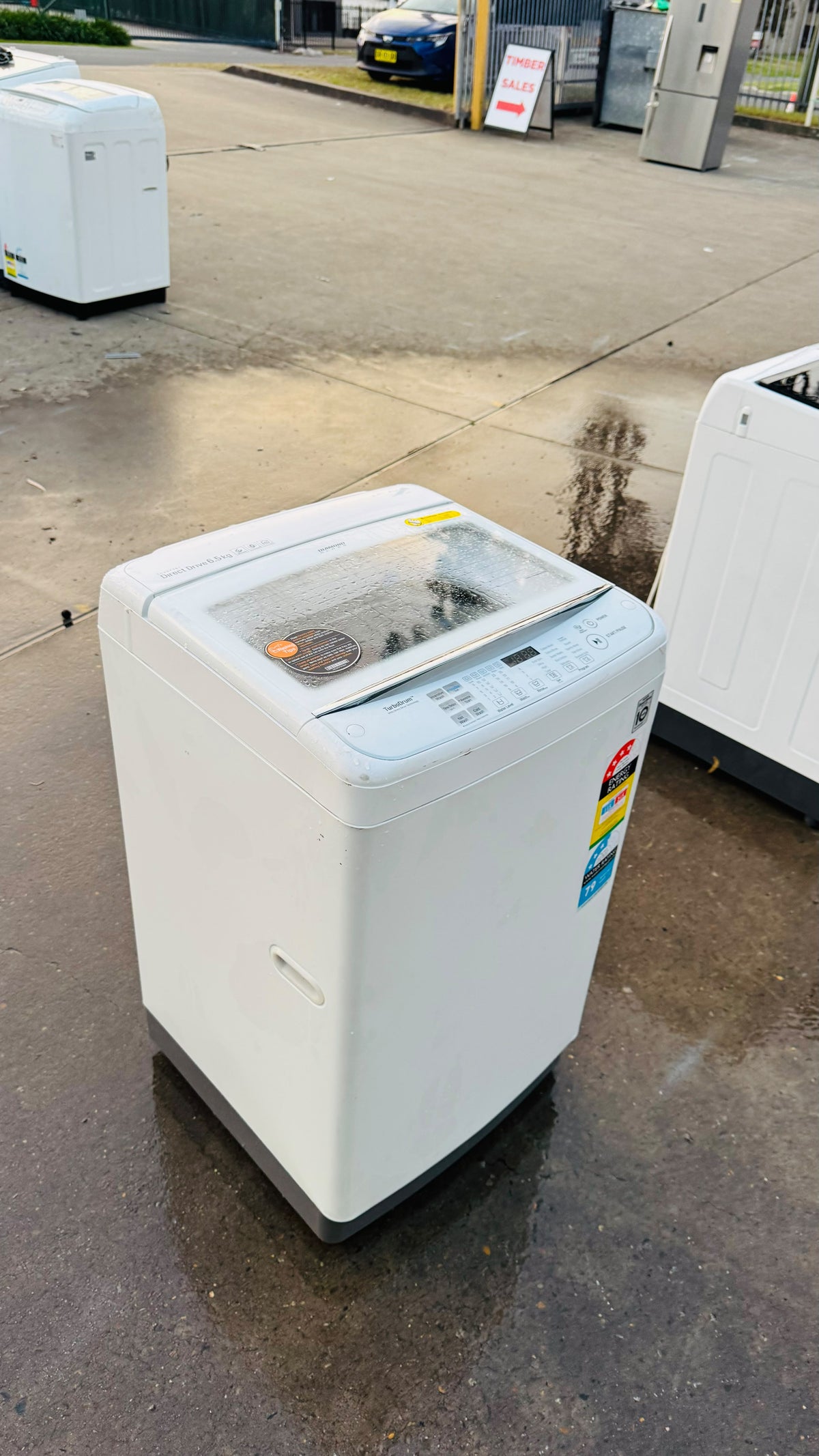 LG 6.5KGS TOP LOADER WASHING MACHINE