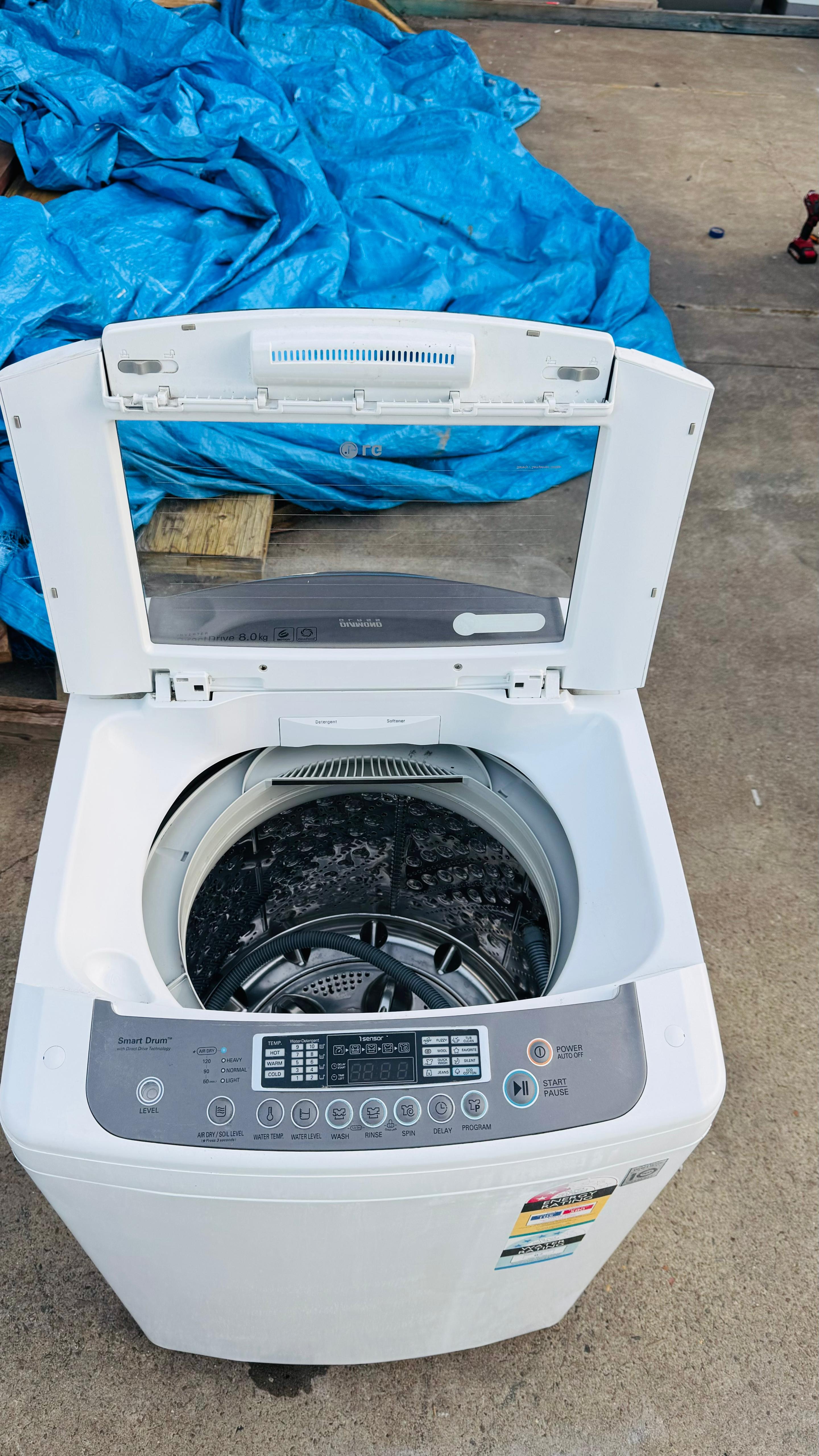 LG 8 KGS TOP LOADER WASHING MACHINE