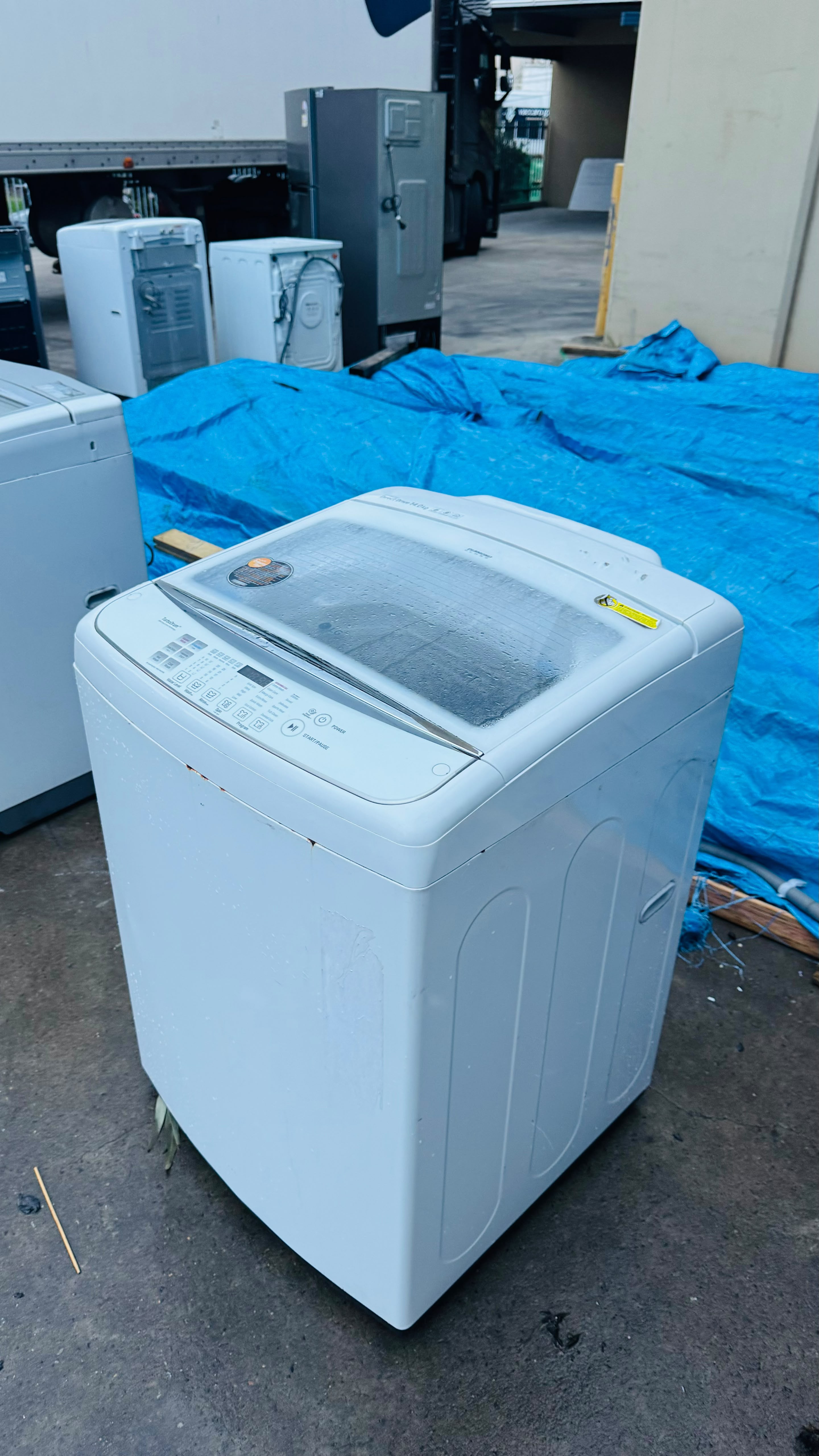 LG 14KGS TOP LOADER WASHING MACHINE