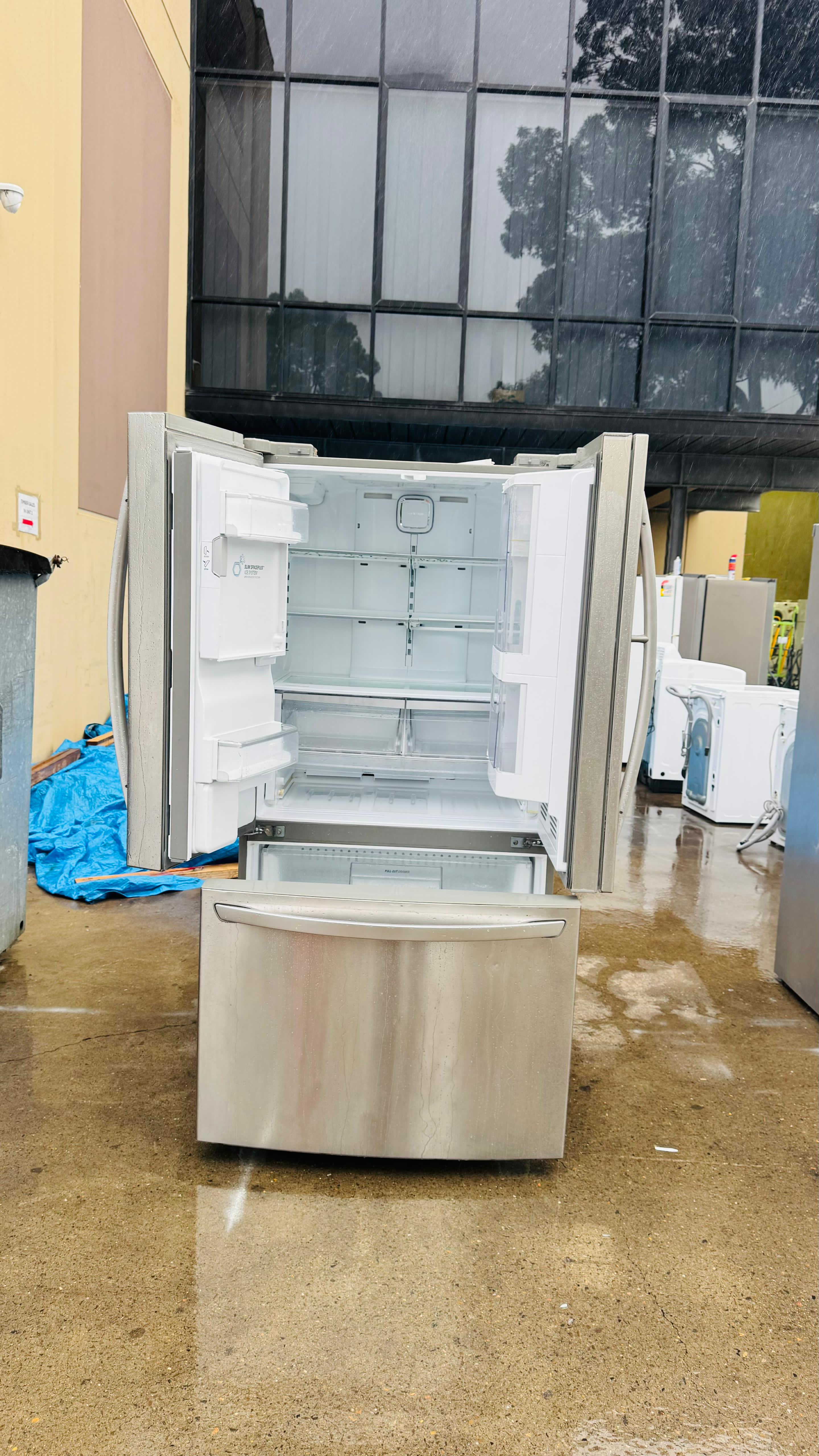 LG FRENCH DOOR 730 LITRES FRIDGE FREEZER