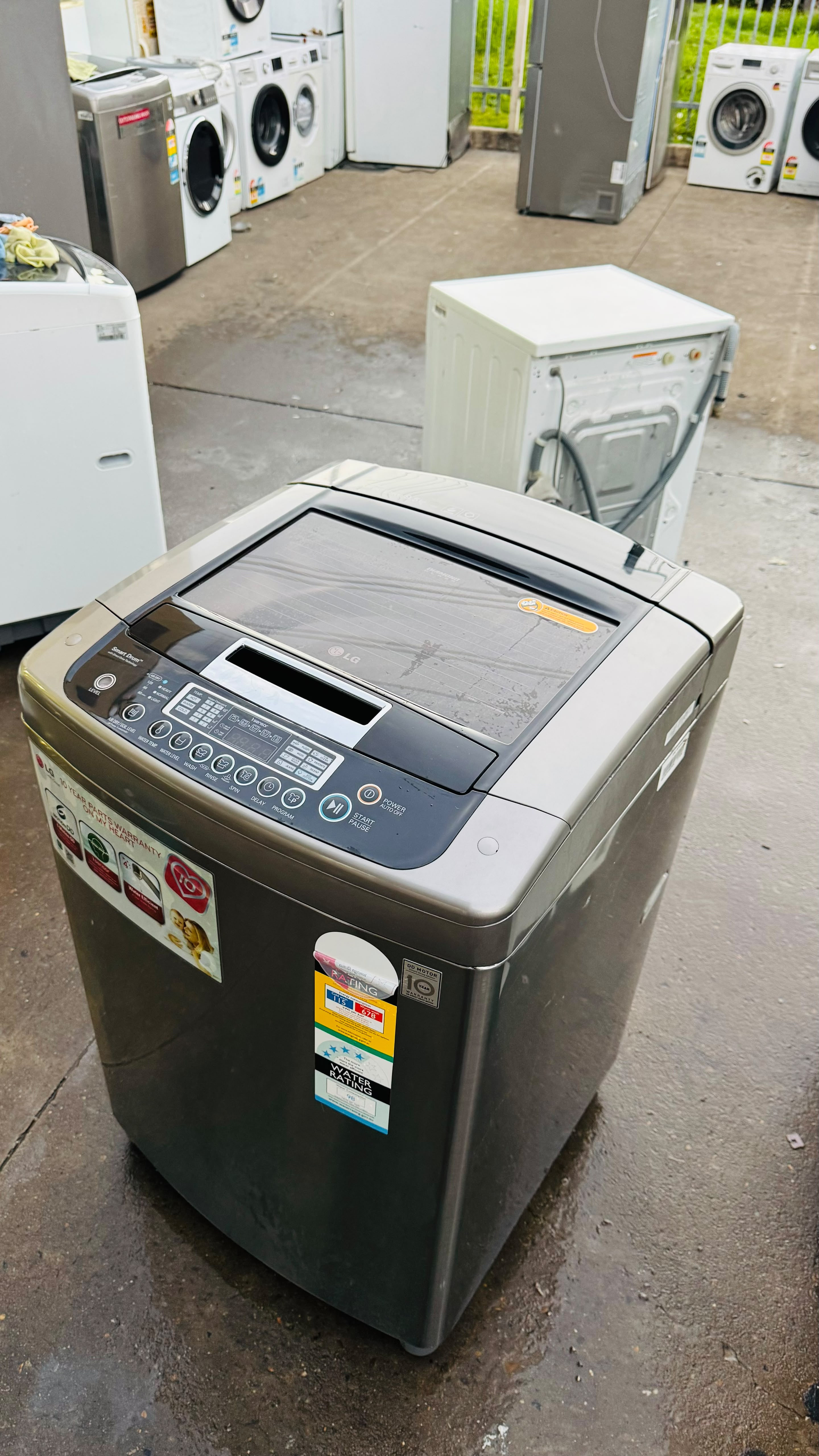 LG 9.5KGS TOP LOADER WASHING MACHINE
