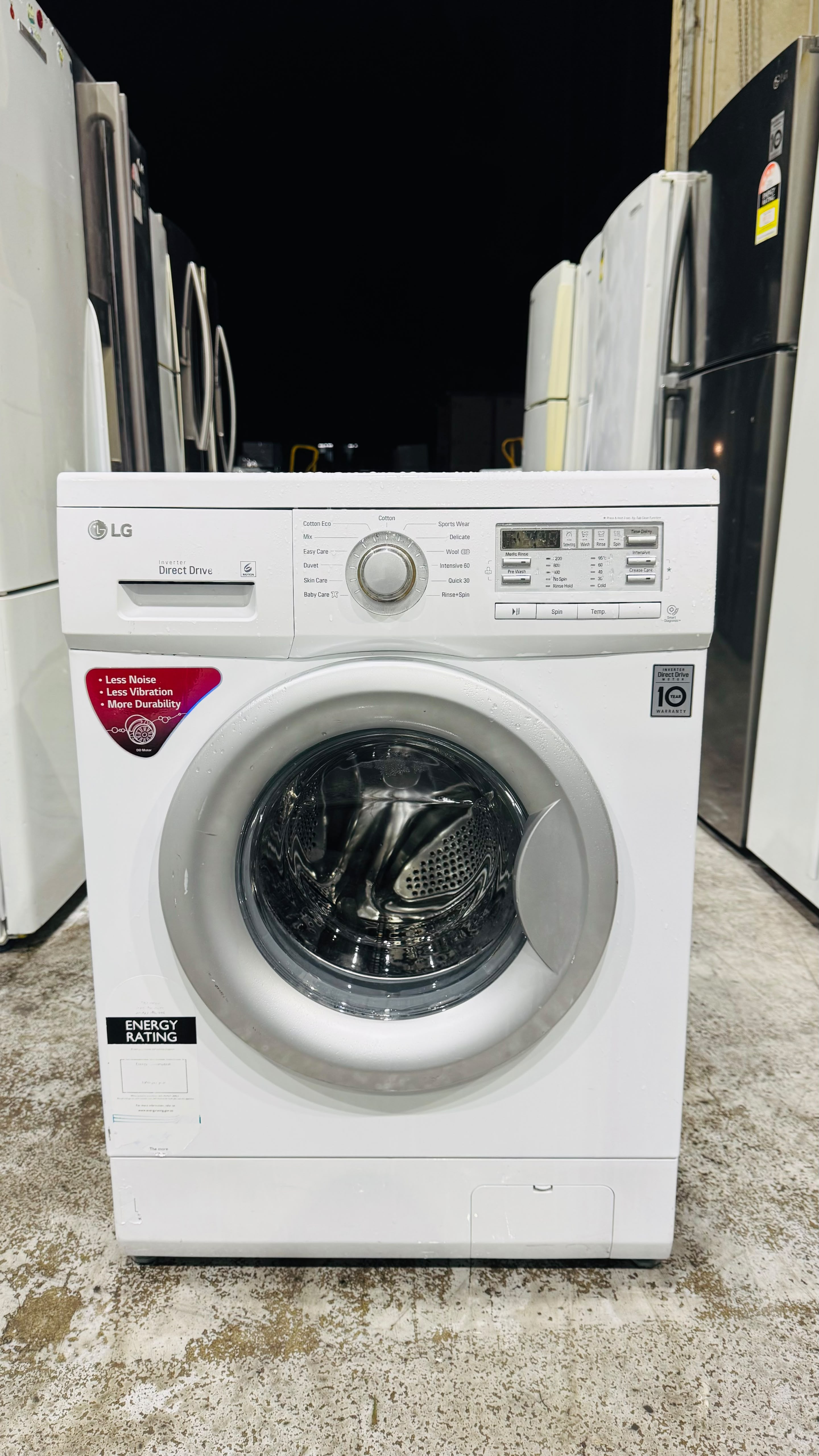 LG 7KGS FRONT LOADER WASHING MACHINE