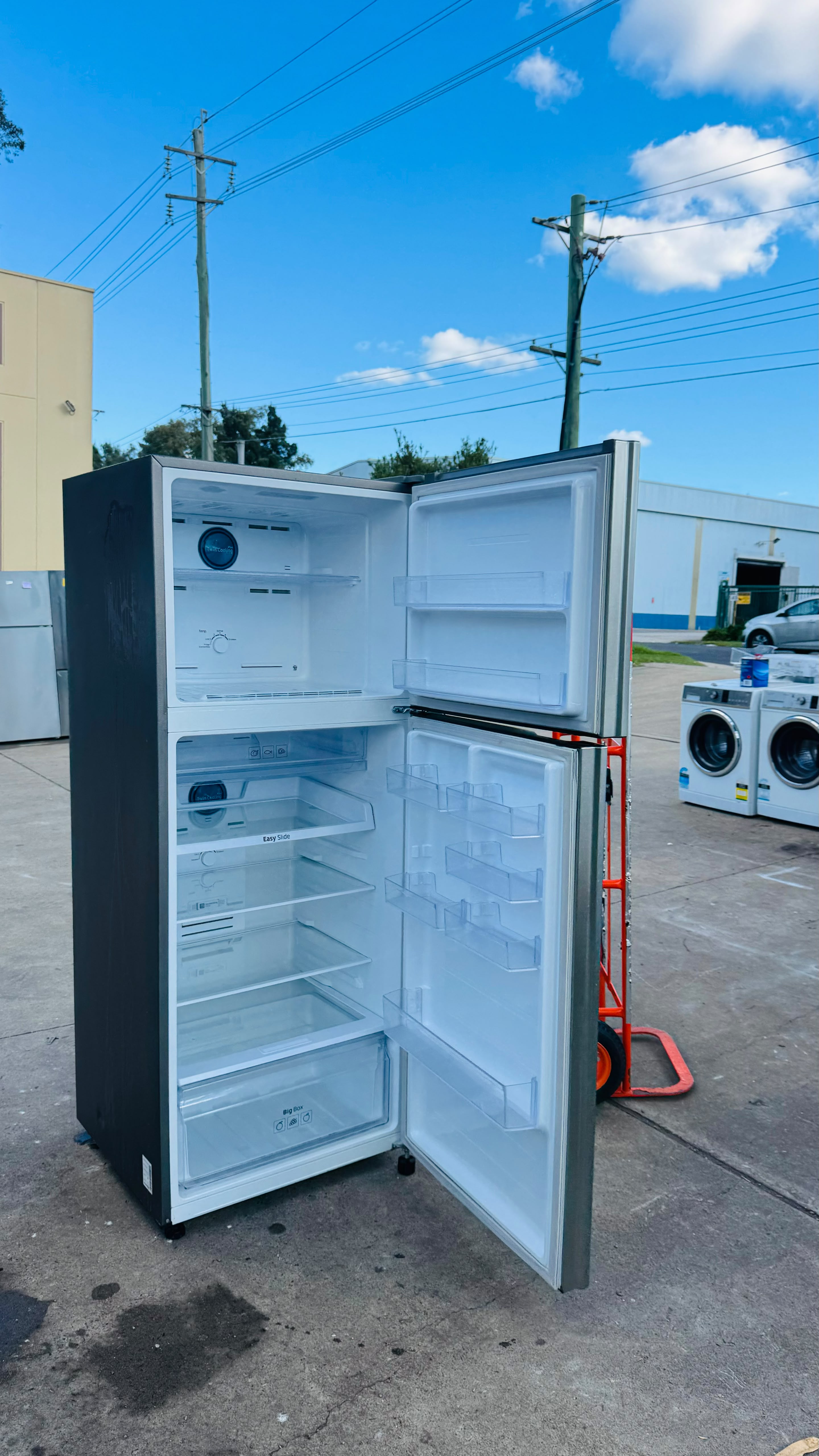 SAMSUNG 471 LITRES FRIDGE FREEZER