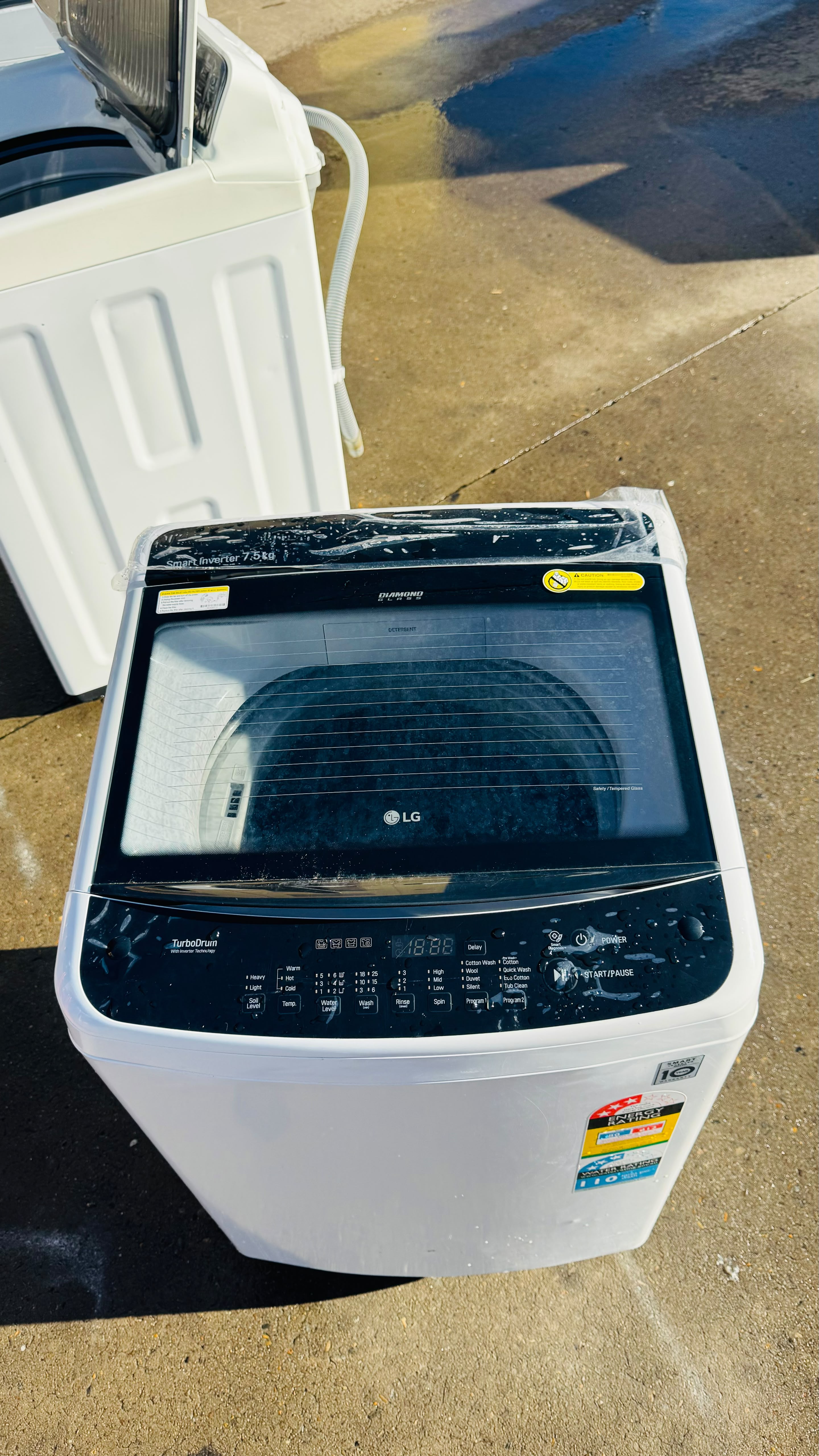 LG 7.5KGS TOP LOADER WASHING MACHINE
