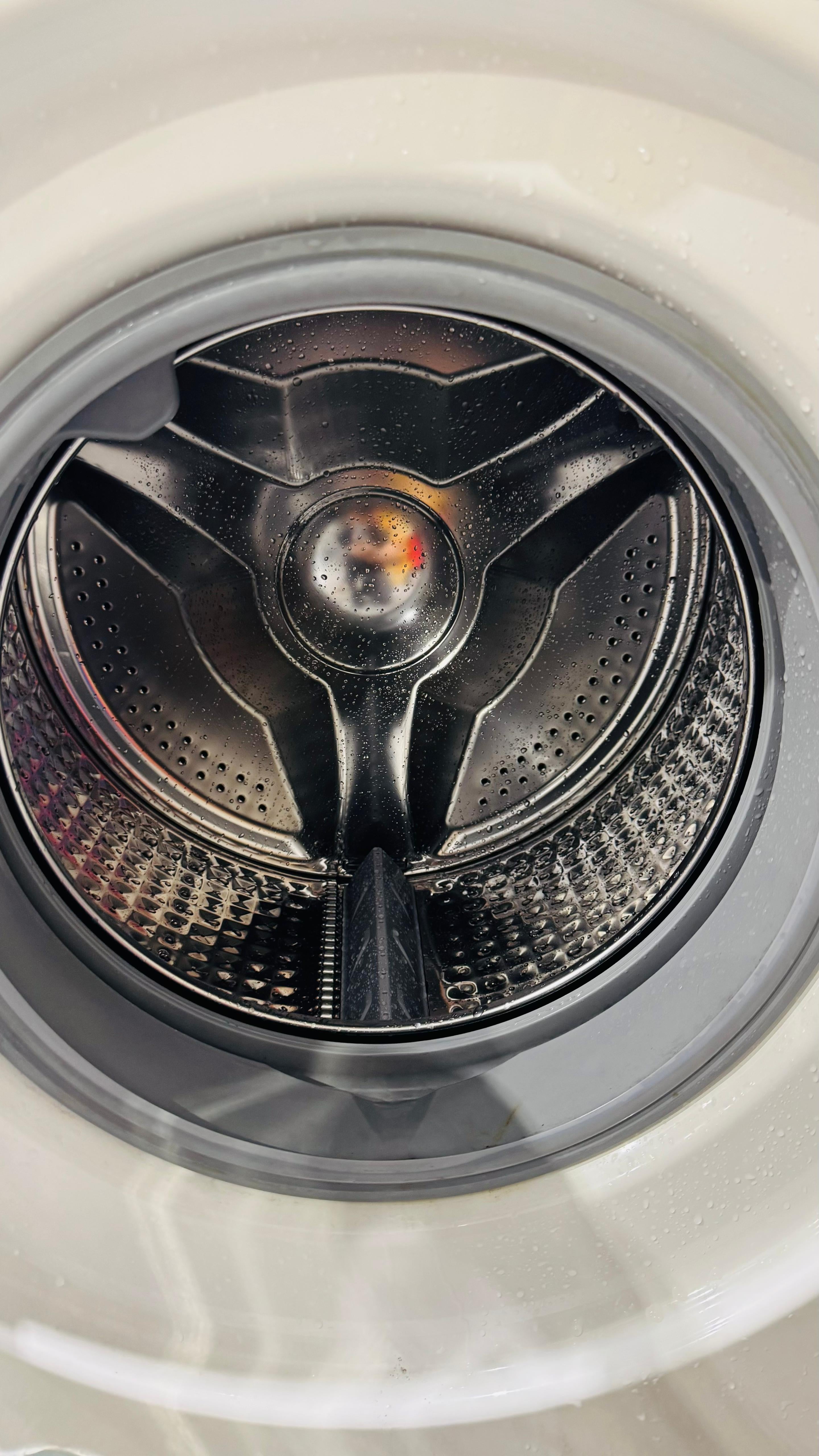 SAMSUNG 7.5KGS FRONT LOADER WASHING MACHINE