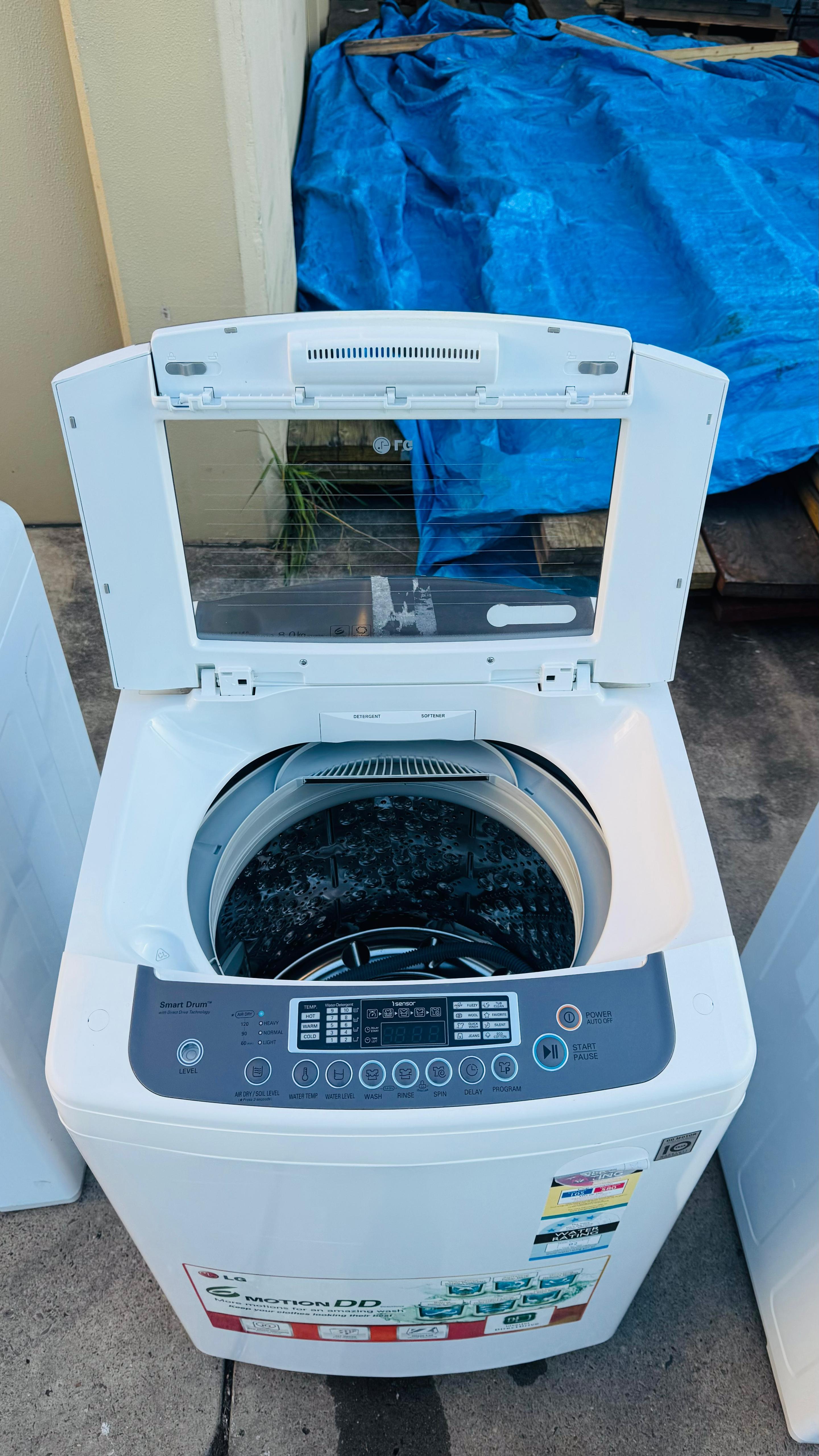 LG 8KGS TOP LOADER WASHING MACHINE