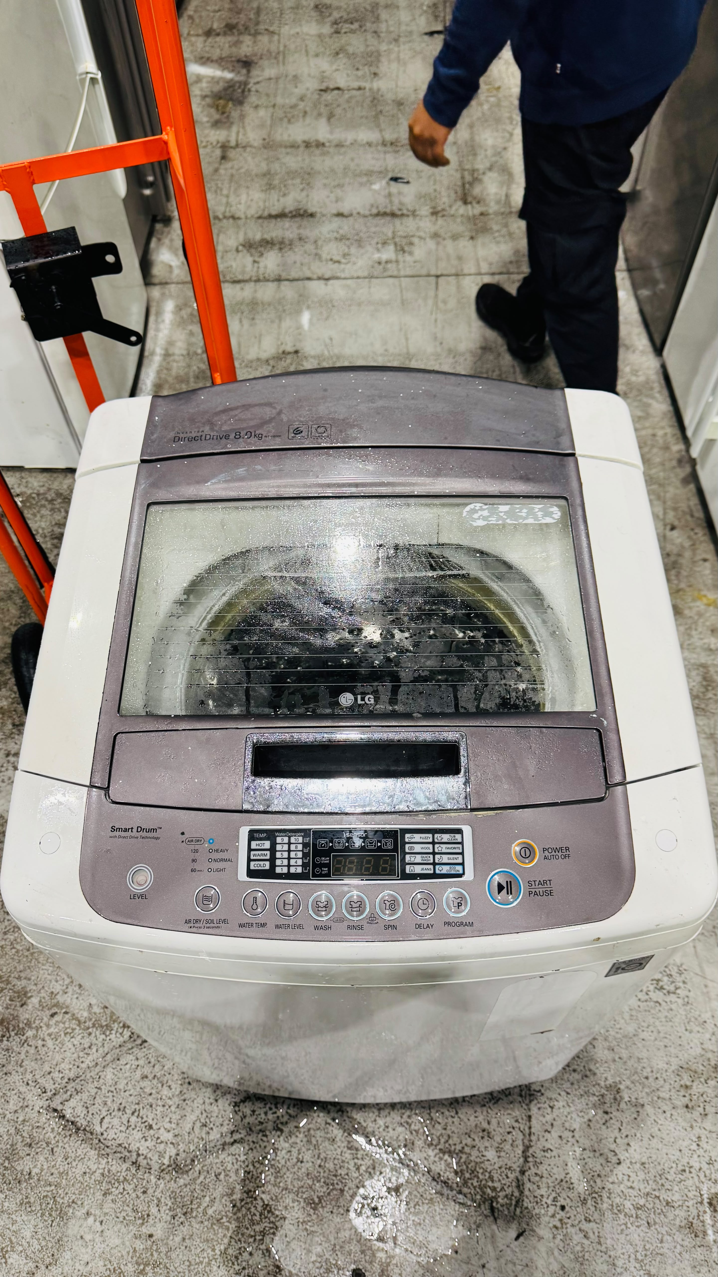 LG 8KGS TOP LOADER WASHING MACHINE