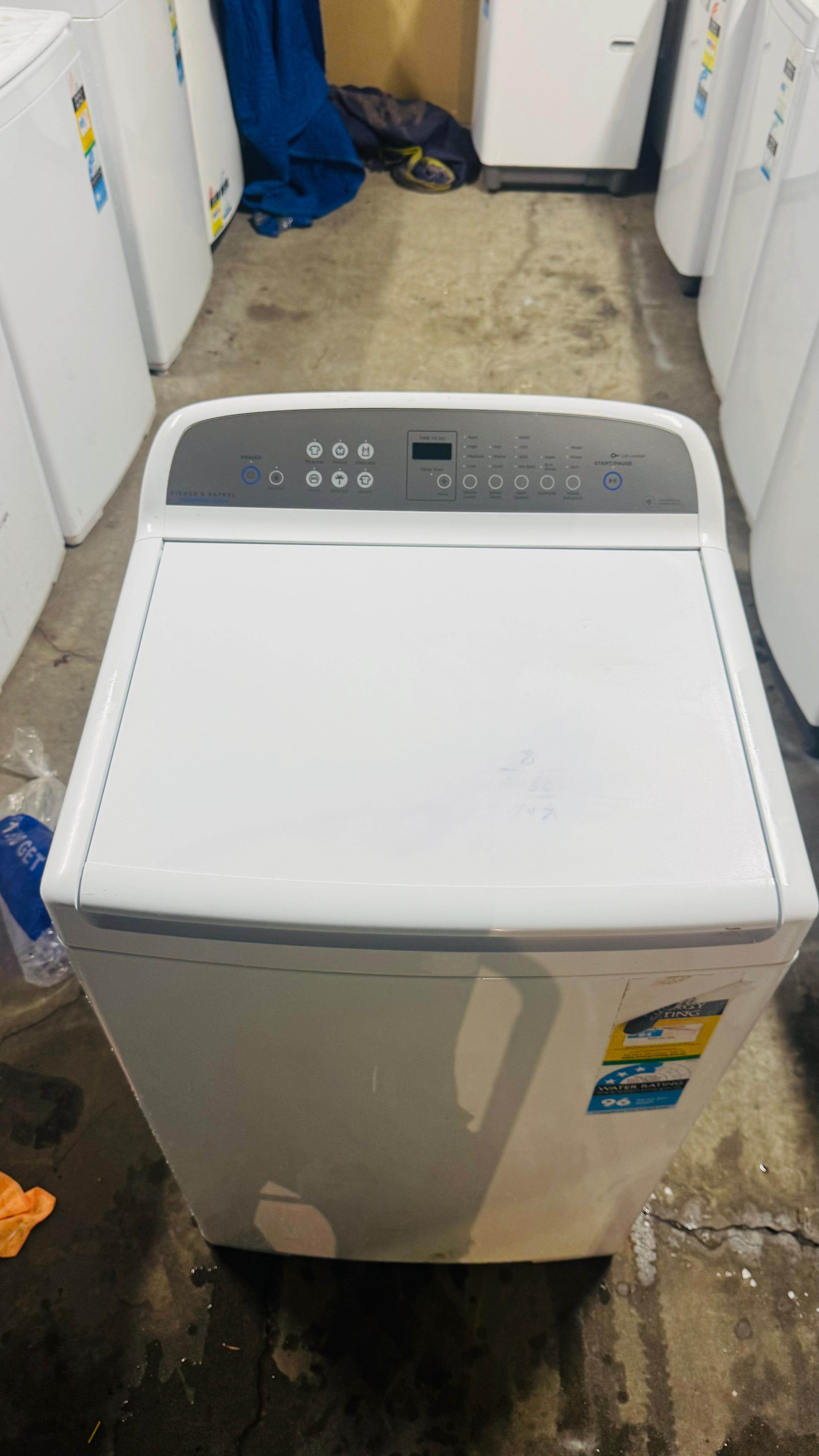 FISHER AND PAYKEL 8.5KGS TOP LOADER WASHING MACHINE