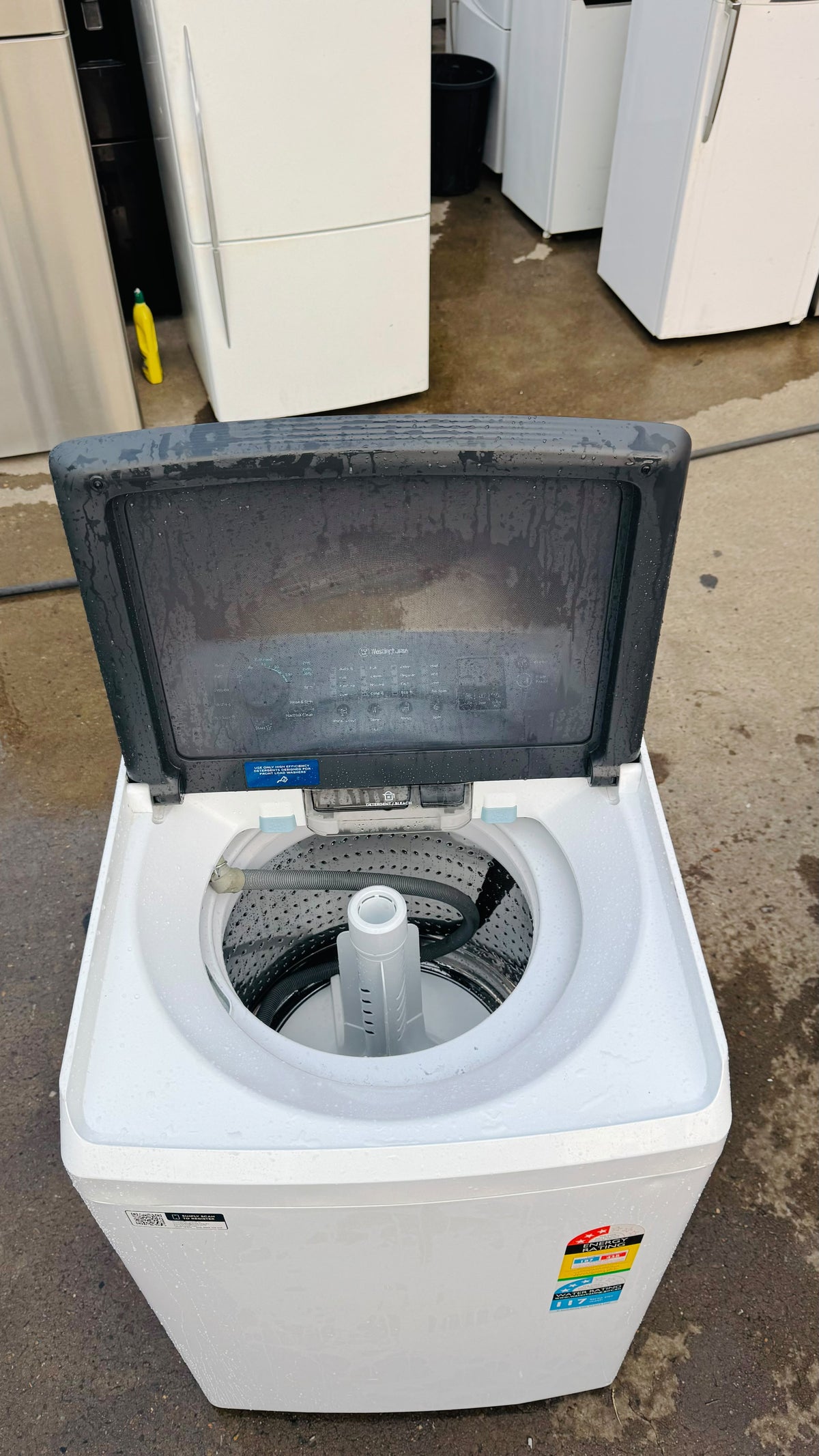 WESTINGHOUSE 8KGS TOP LOADER WASHING MACHINE