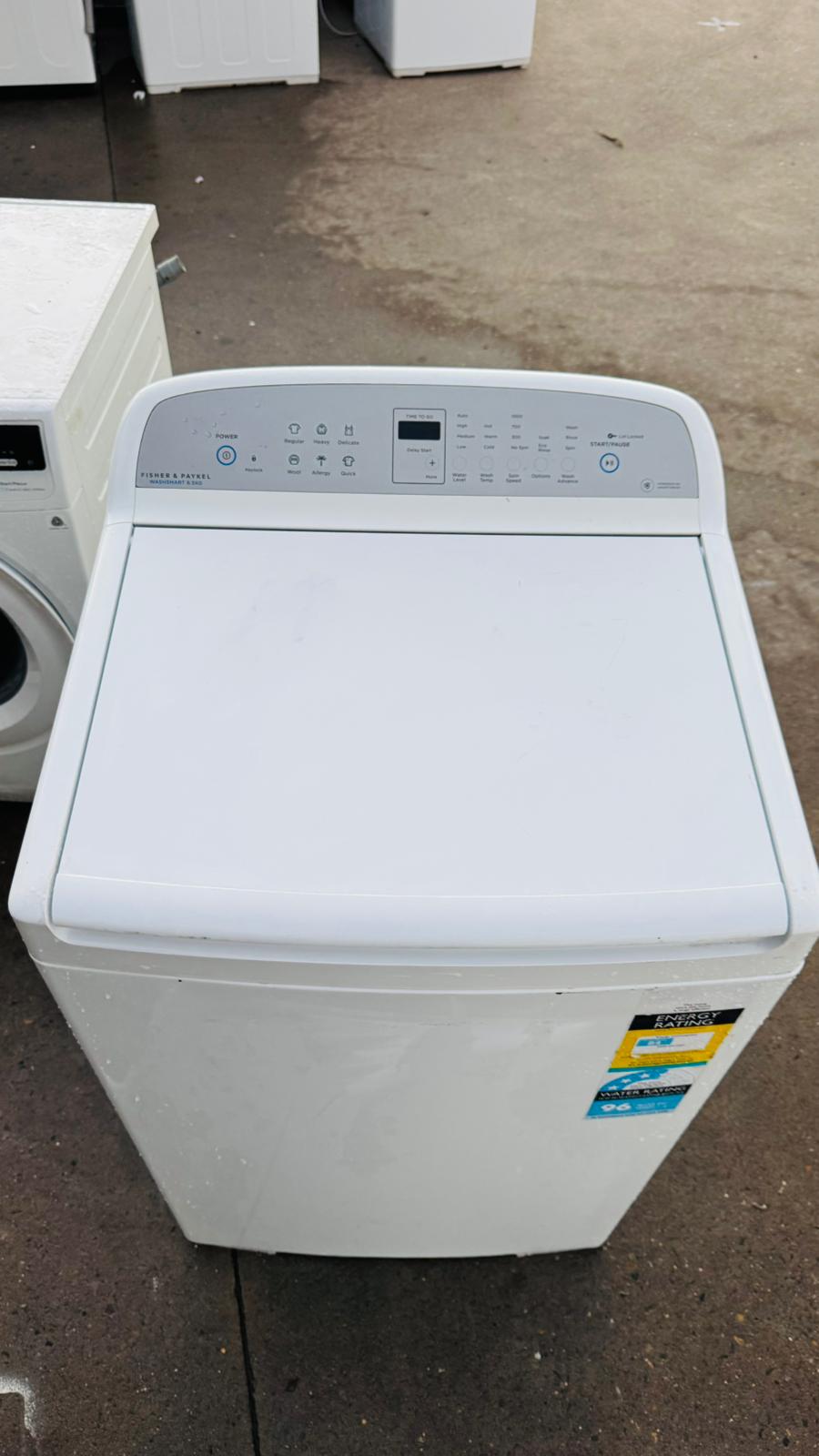FISHER AND PAYKEL 8.5 KGS TOP LOADER WASHING MACHINE