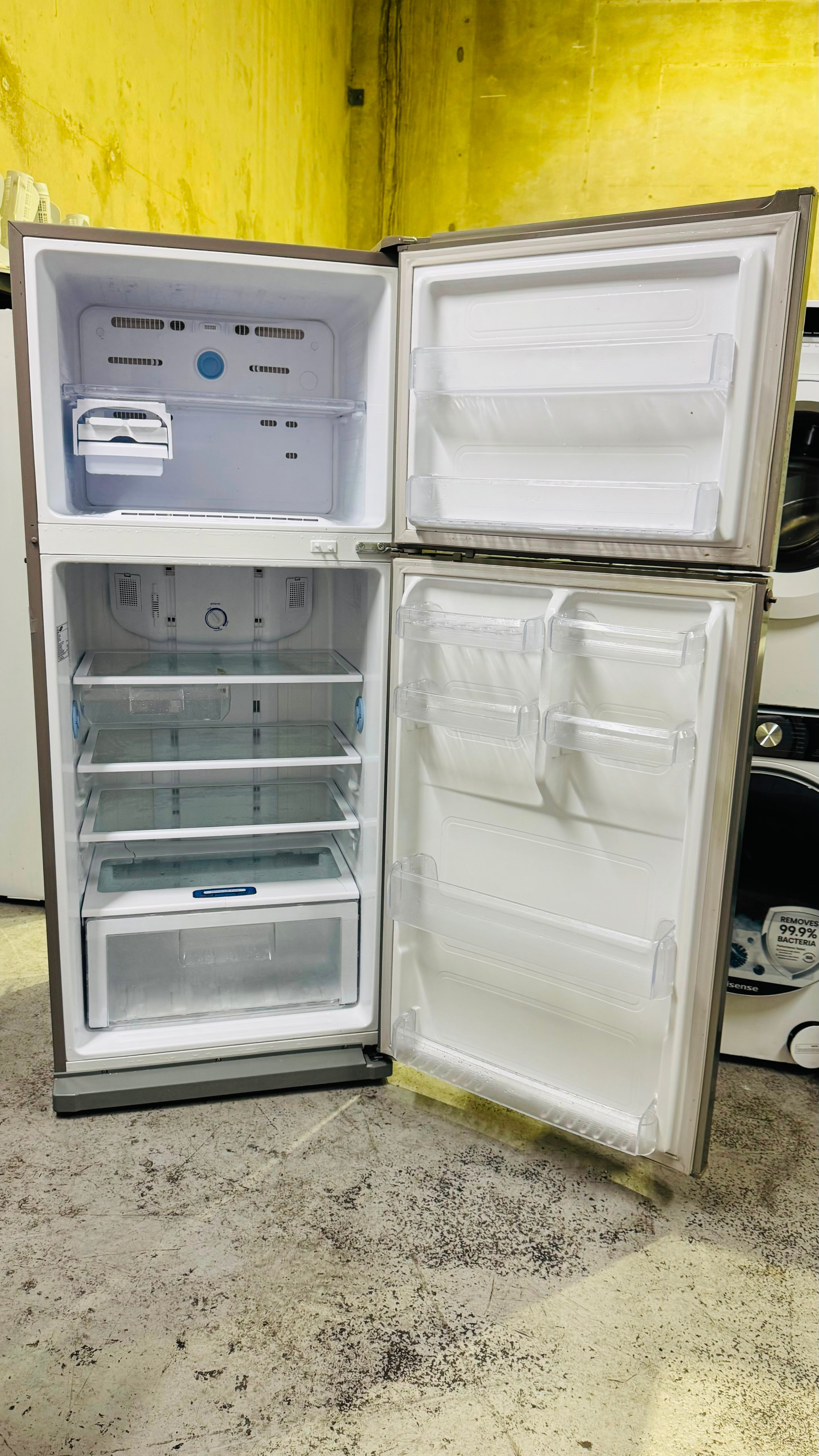 SAMSUNG 449 LITRES FRIDGE FREEZER