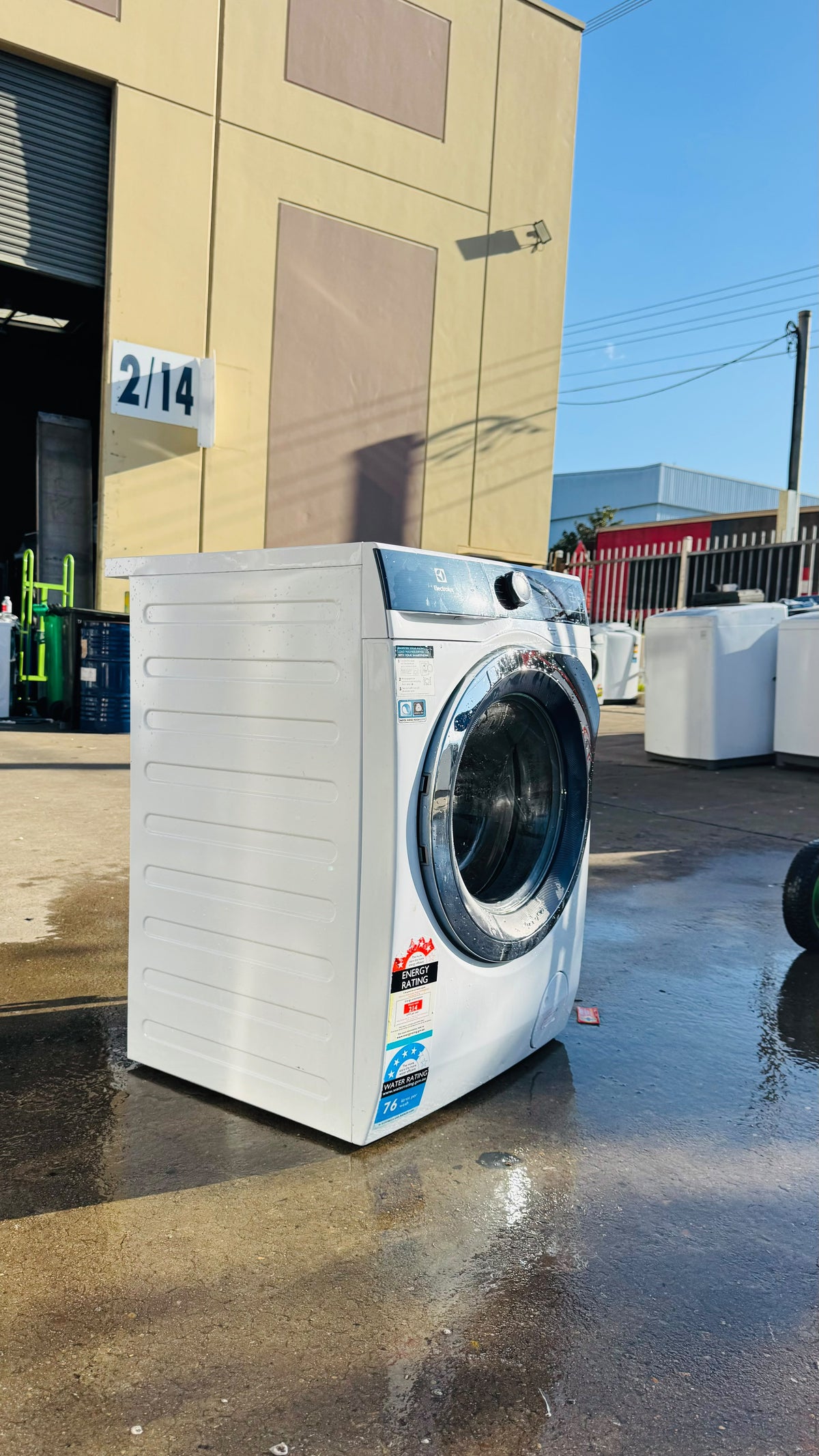 ELECTROLUX 9KGS FRONT LOADER WASHING MACHINE