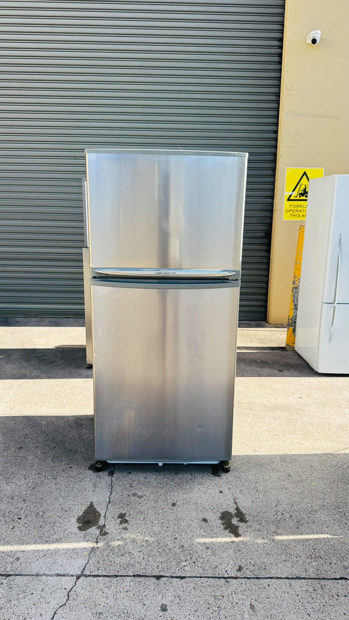MITSUBUSHI 508 LITRES FRIDGE FREEZER