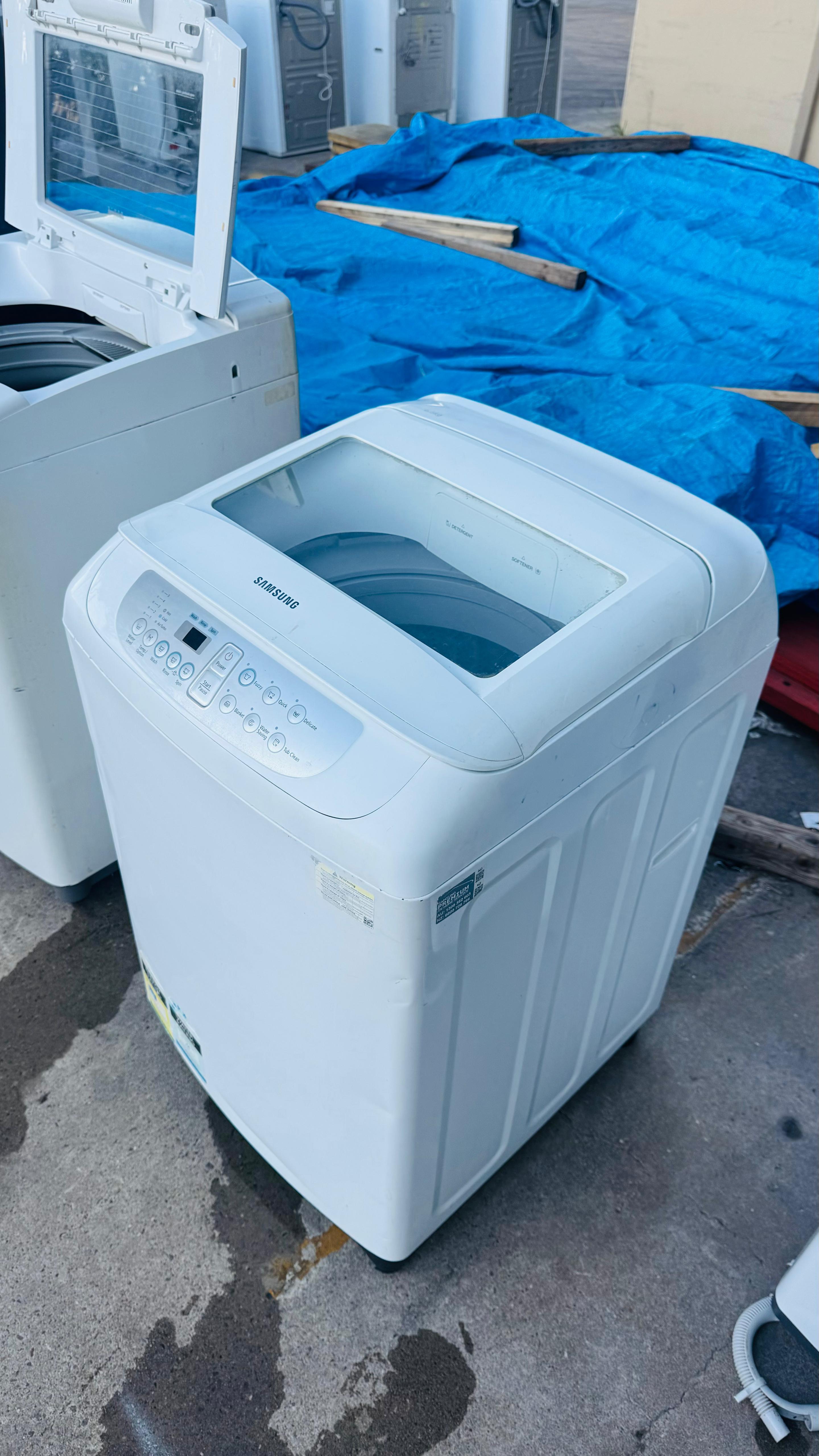 SAMSUNG 6.5 KGS TOP LOADER WASHING MACHINE