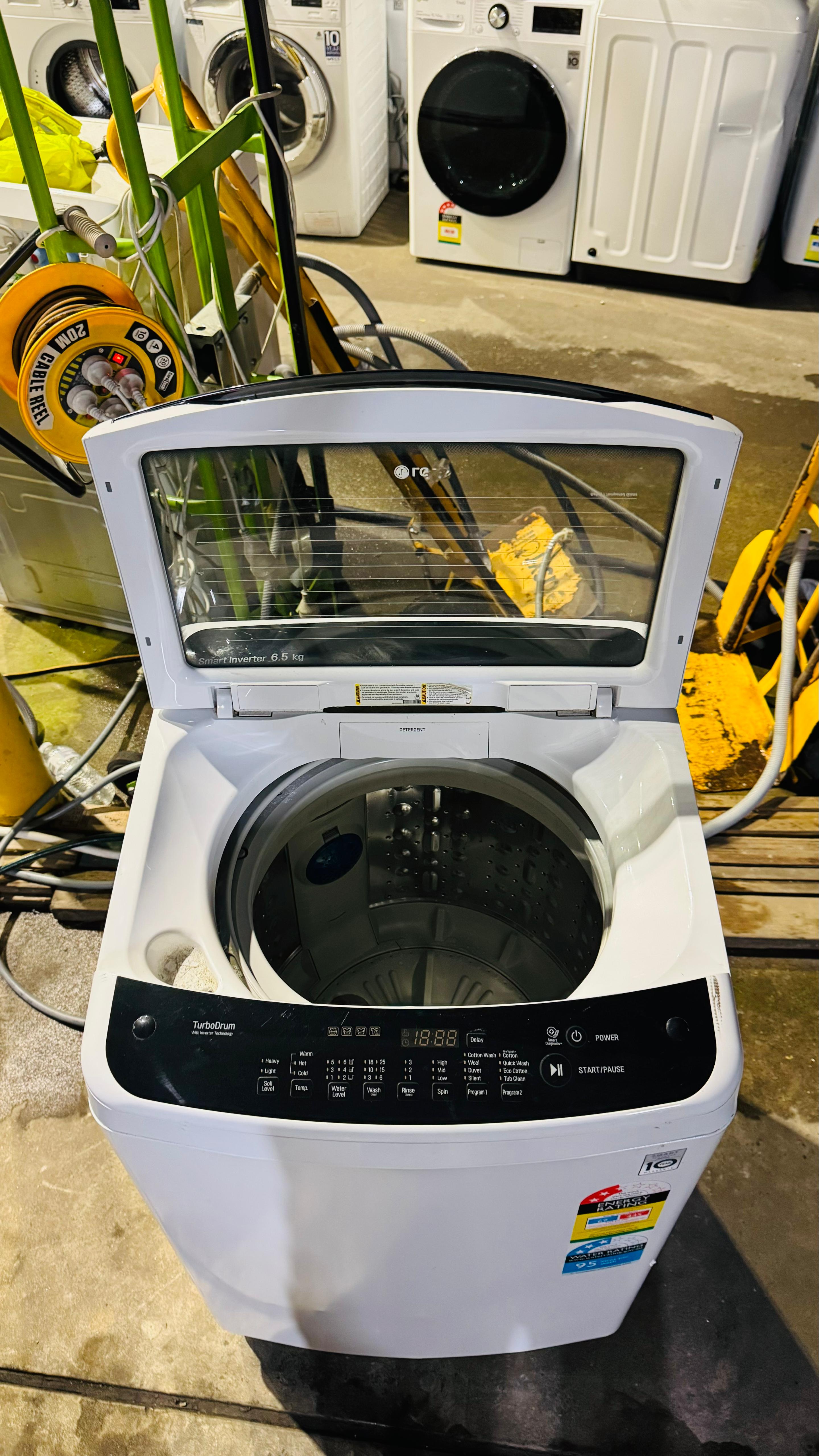 LG 6.5 KGS TOP LOADER WASHING MACHINE