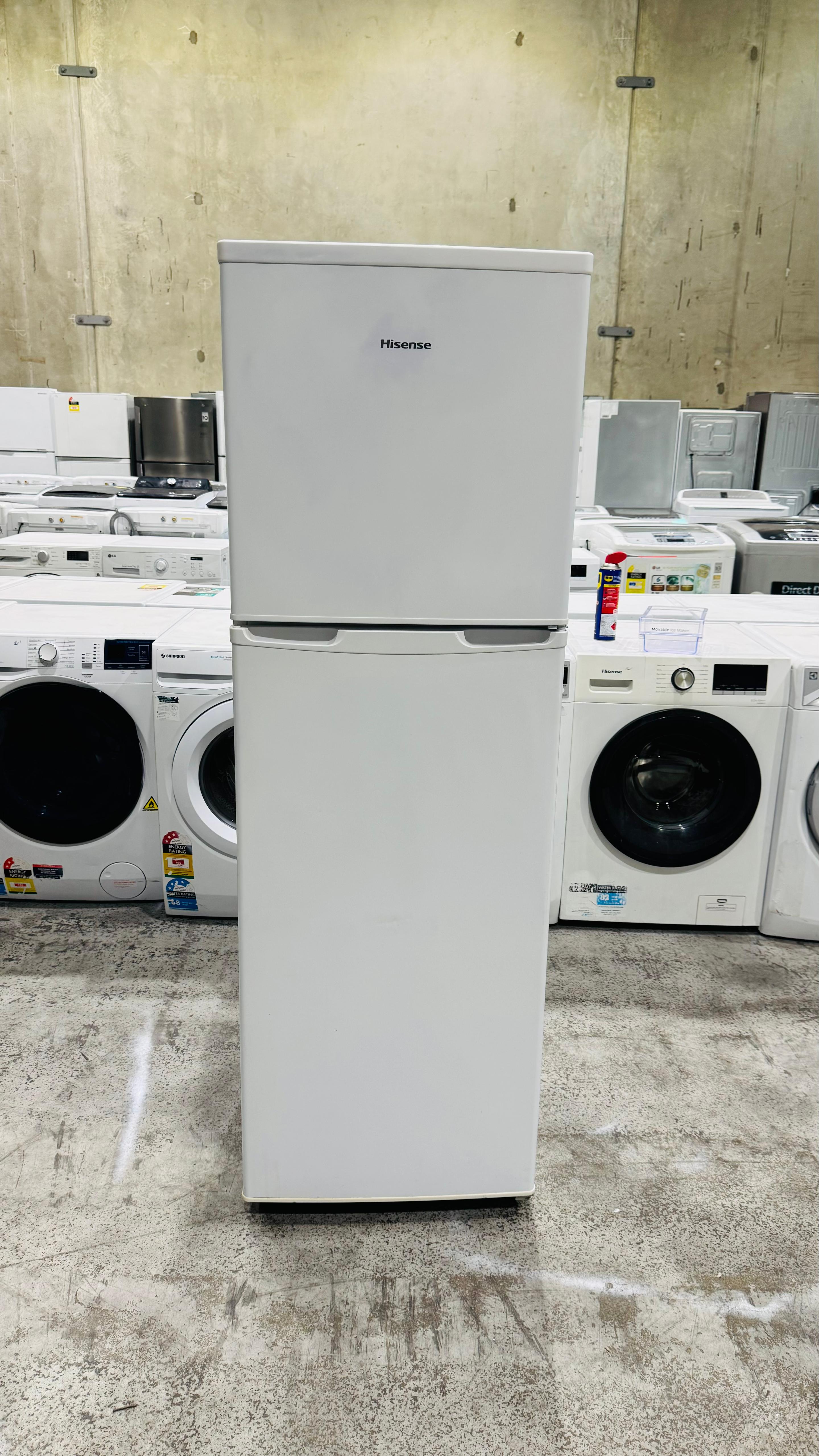 HISENSE 269 LITRES FRIDGE FREEZER