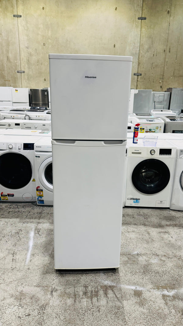 HISENSE 269 LITRES FRIDGE FREEZER